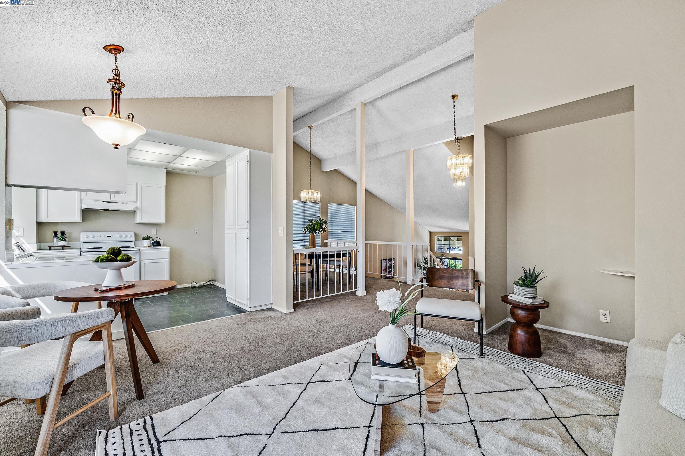 Detail Gallery Image 13 of 27 For 2555 Pine St, Martinez,  CA 94553 - 4 Beds | 2 Baths