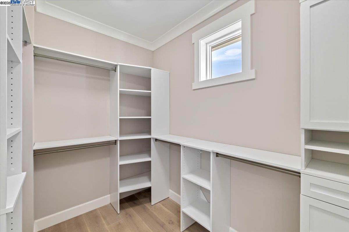 Detail Gallery Image 12 of 17 For 37282 Magnolia St, Newark,  CA 94560 - 4 Beds | 4/1 Baths