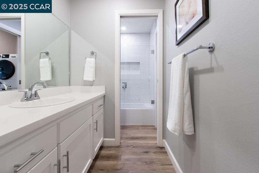 Detail Gallery Image 16 of 31 For 825 Oak Grove Rd #29,  Concord,  CA 94518 - 2 Beds | 1 Baths
