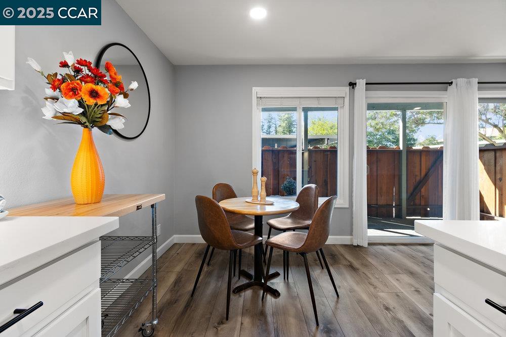 Photo #5: 41104475 Listing 