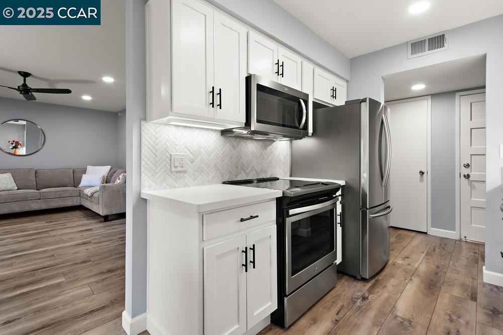Photo #6: 41104475 Listing 