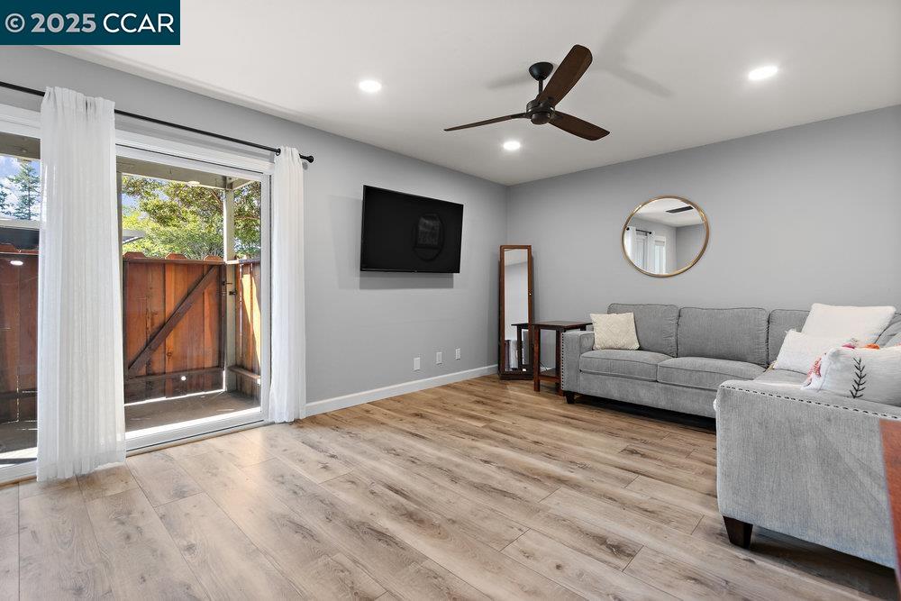 Photo #10: 41104475 Listing: Photo #10