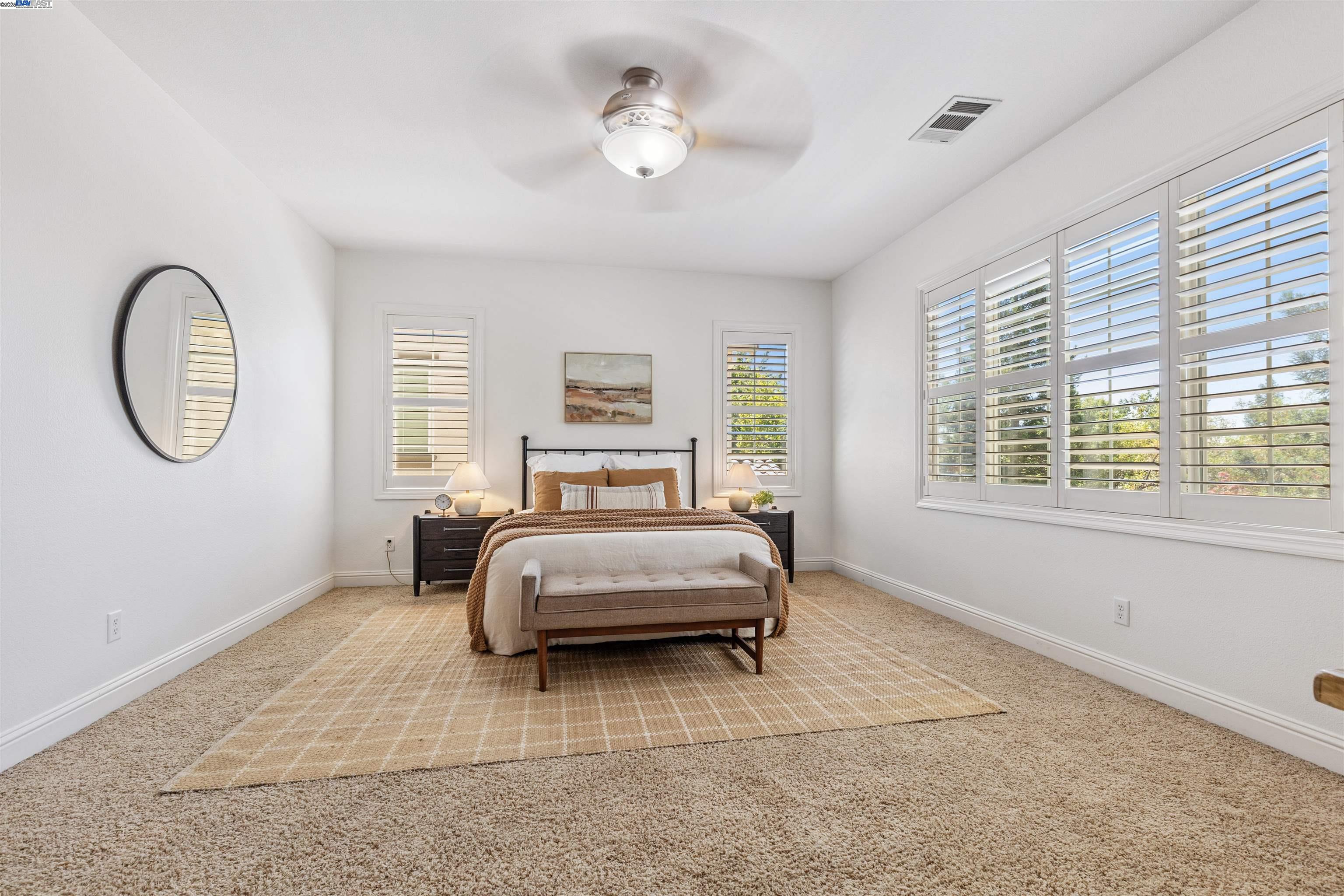 Detail Gallery Image 15 of 51 For 2114 Ranch View Dr, Rocklin,  CA 95765 - 5 Beds | 3 Baths