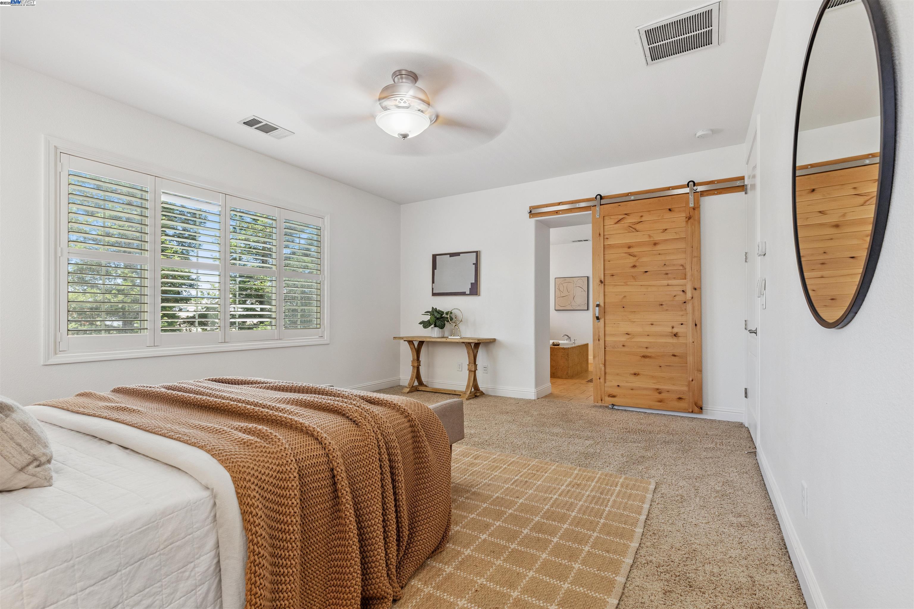 Detail Gallery Image 16 of 51 For 2114 Ranch View Dr, Rocklin,  CA 95765 - 5 Beds | 3 Baths