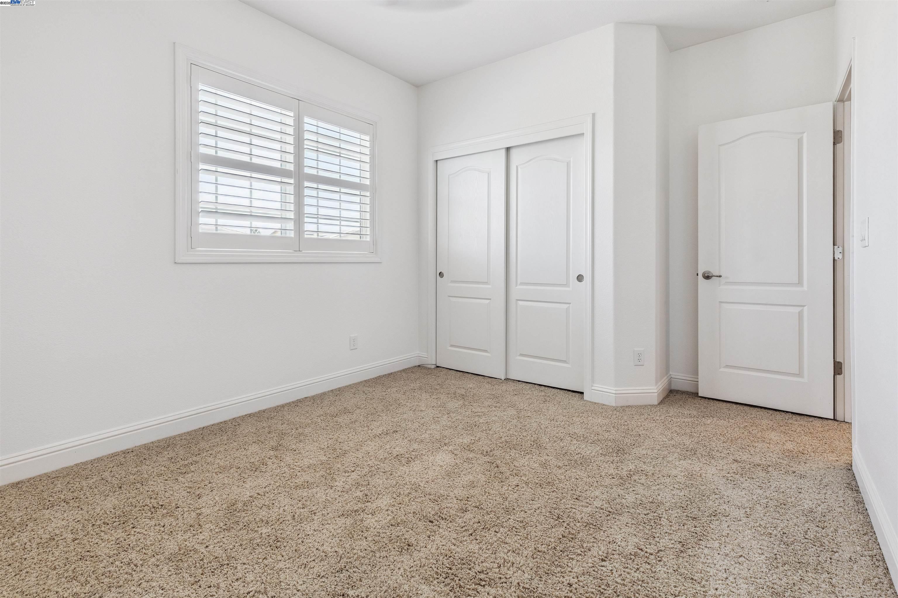 Detail Gallery Image 30 of 51 For 2114 Ranch View Dr, Rocklin,  CA 95765 - 5 Beds | 3 Baths