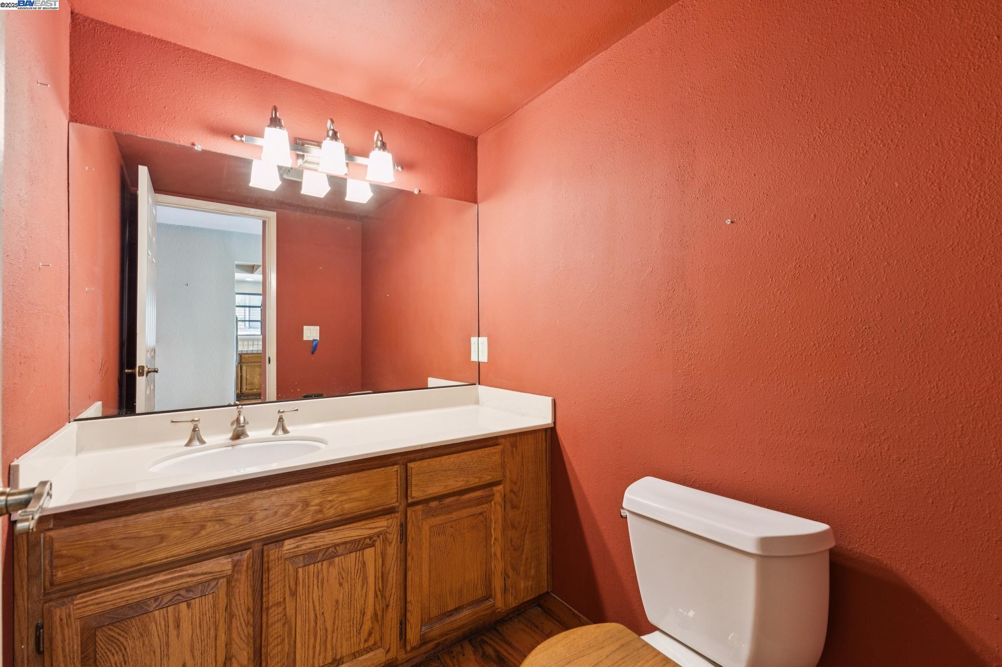 Detail Gallery Image 19 of 46 For 40 Silktree Ct, Danville,  CA 94526 - 3 Beds | 2/1 Baths