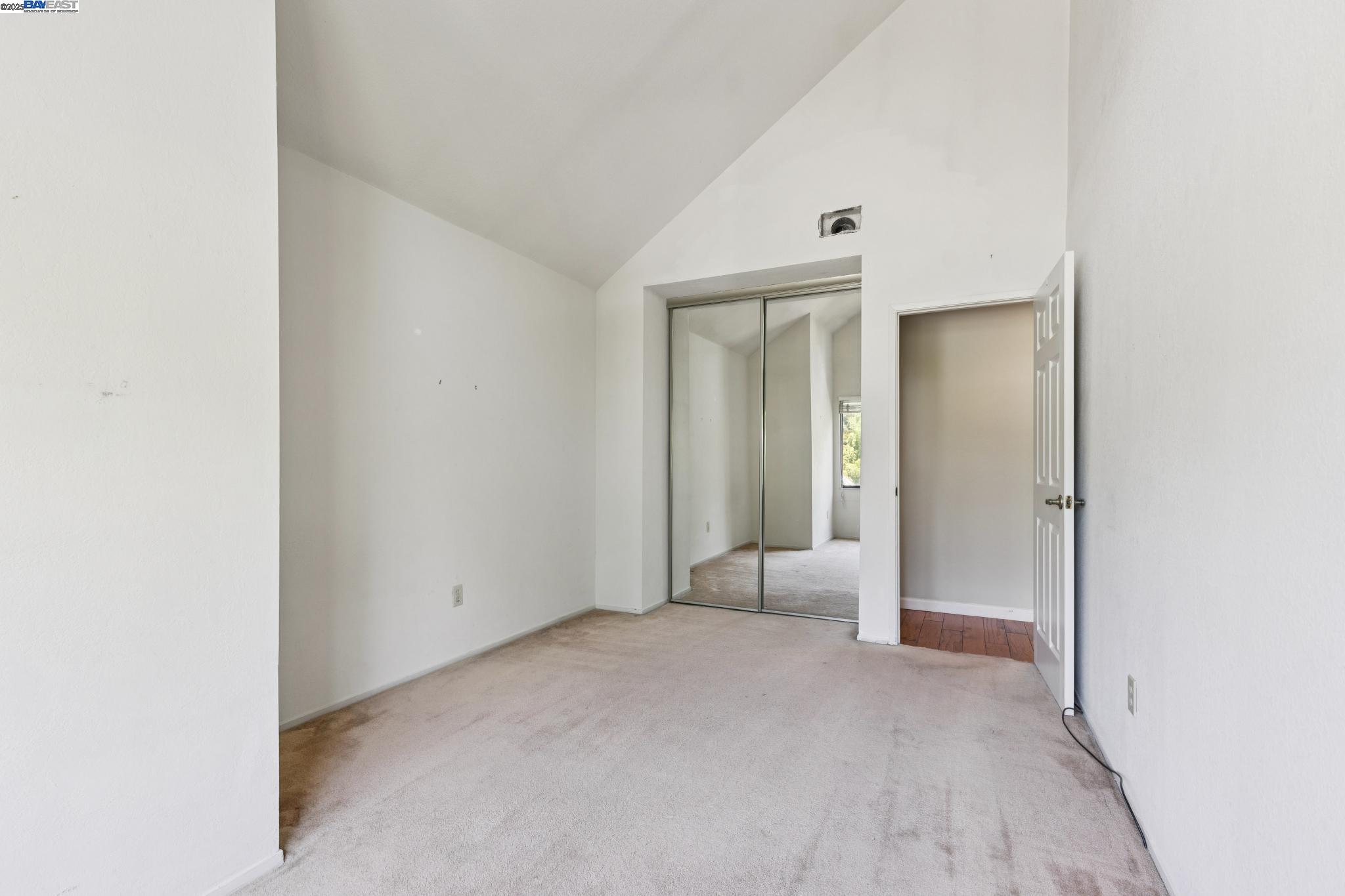 Detail Gallery Image 32 of 46 For 40 Silktree Ct, Danville,  CA 94526 - 3 Beds | 2/1 Baths