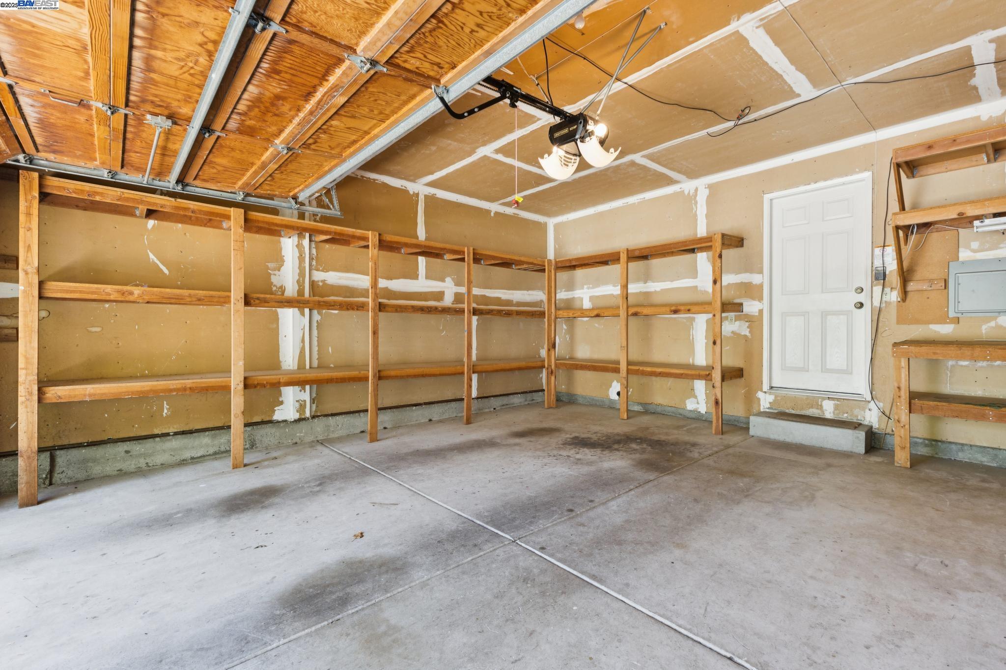 Detail Gallery Image 36 of 46 For 40 Silktree Ct, Danville,  CA 94526 - 3 Beds | 2/1 Baths