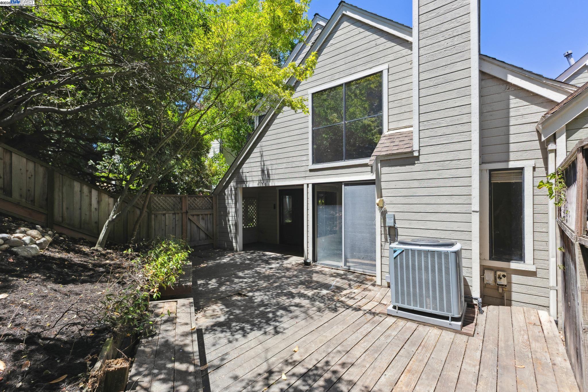Detail Gallery Image 41 of 46 For 40 Silktree Ct, Danville,  CA 94526 - 3 Beds | 2/1 Baths