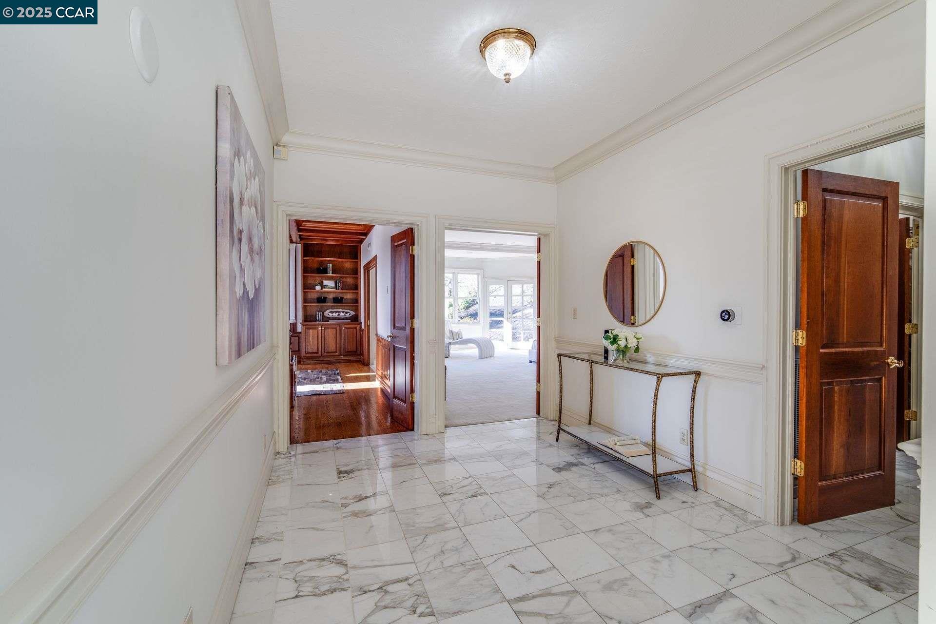 Detail Gallery Image 15 of 60 For 2420 Diablo Lakes Ln, Diablo,  CA 94528 - 6 Beds | 5/2 Baths