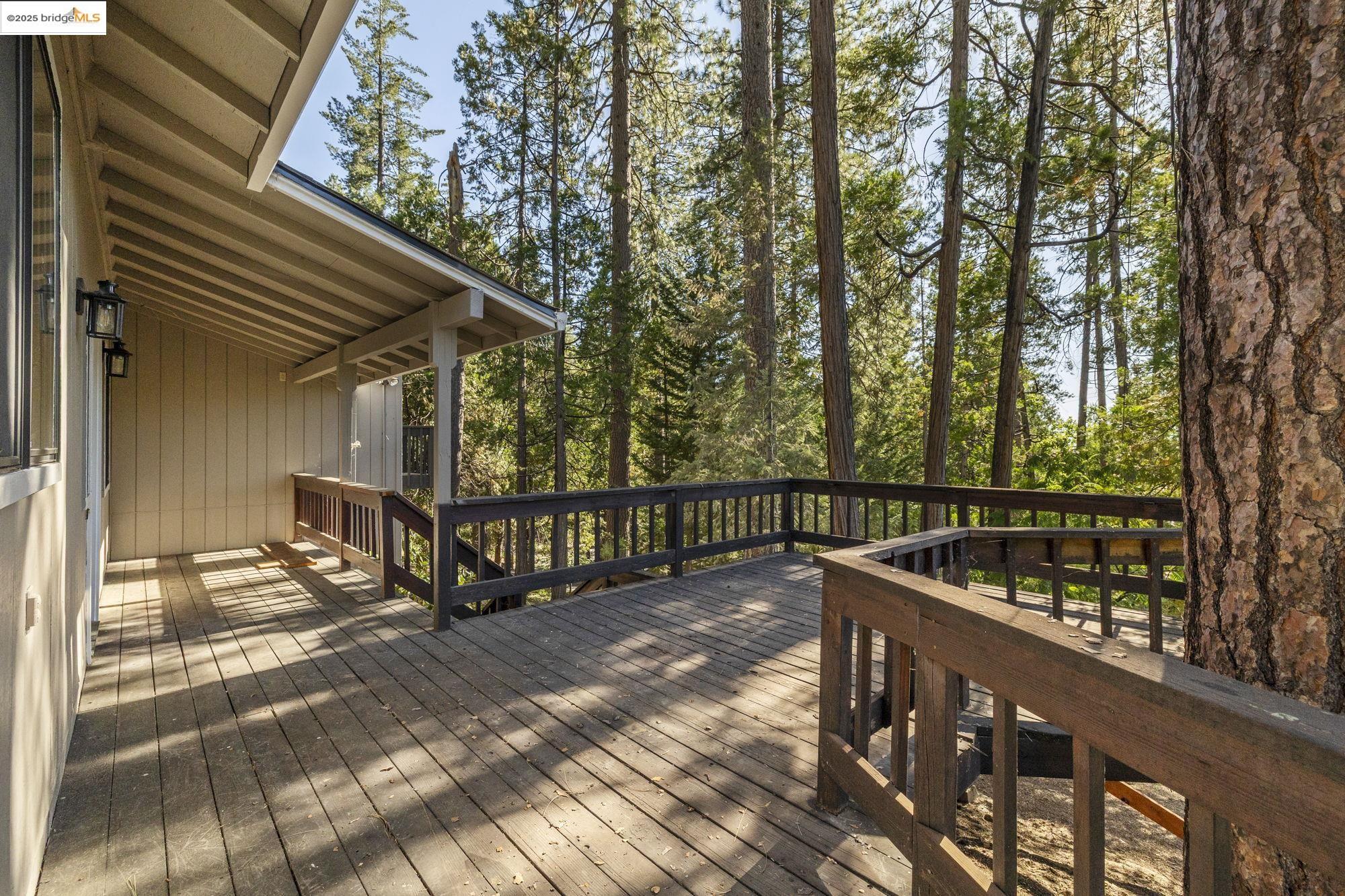 Detail Gallery Image 5 of 40 For 22693 Tamarack Dr, Twain Harte,  CA 95383 - 3 Beds | 2/1 Baths