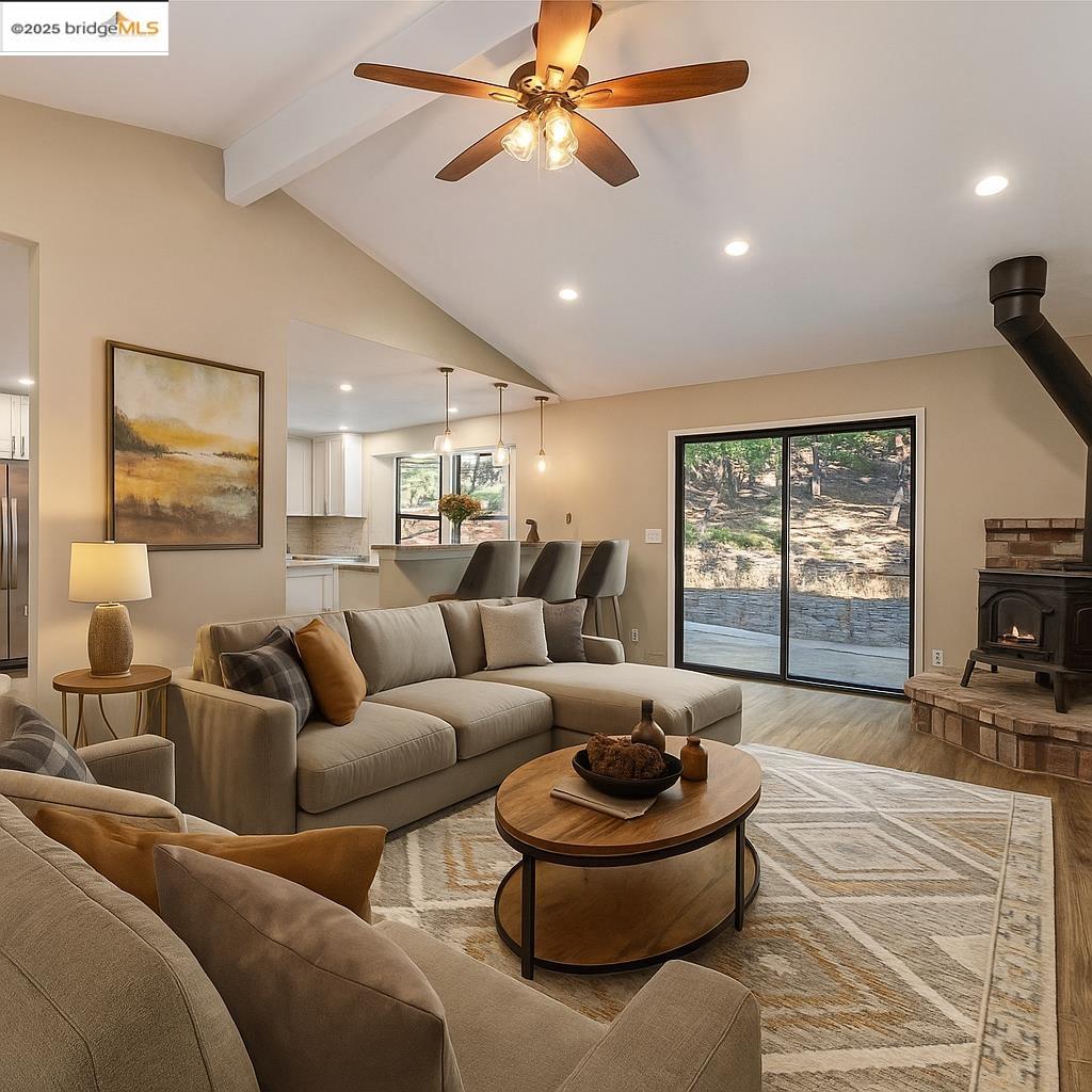 Detail Gallery Image 6 of 40 For 22693 Tamarack Dr, Twain Harte,  CA 95383 - 3 Beds | 2/1 Baths