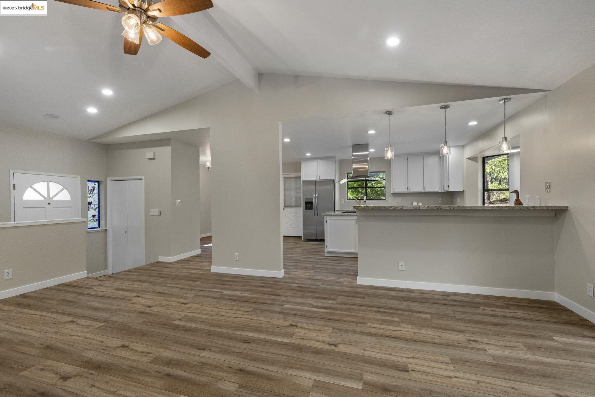 Detail Gallery Image 7 of 38 For 22693 Tamarack Dr, Twain Harte,  CA 95383 - 3 Beds | 2/1 Baths