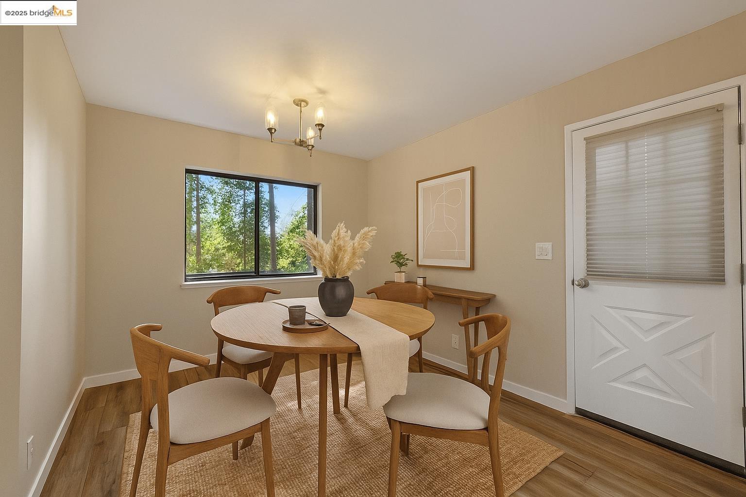 Detail Gallery Image 8 of 40 For 22693 Tamarack Dr, Twain Harte,  CA 95383 - 3 Beds | 2/1 Baths