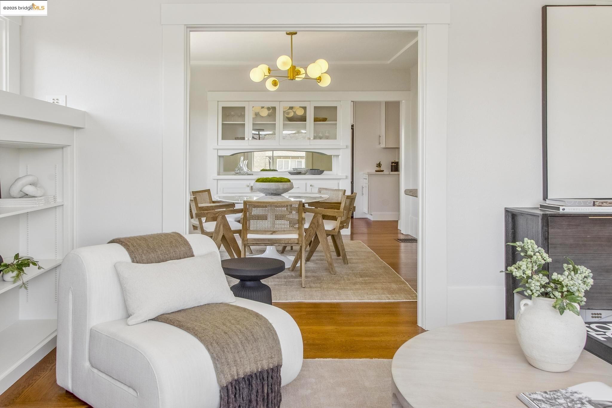 Detail Gallery Image 13 of 53 For 1424 Wellington St, Oakland,  CA 94602 - 3 Beds | 2 Baths