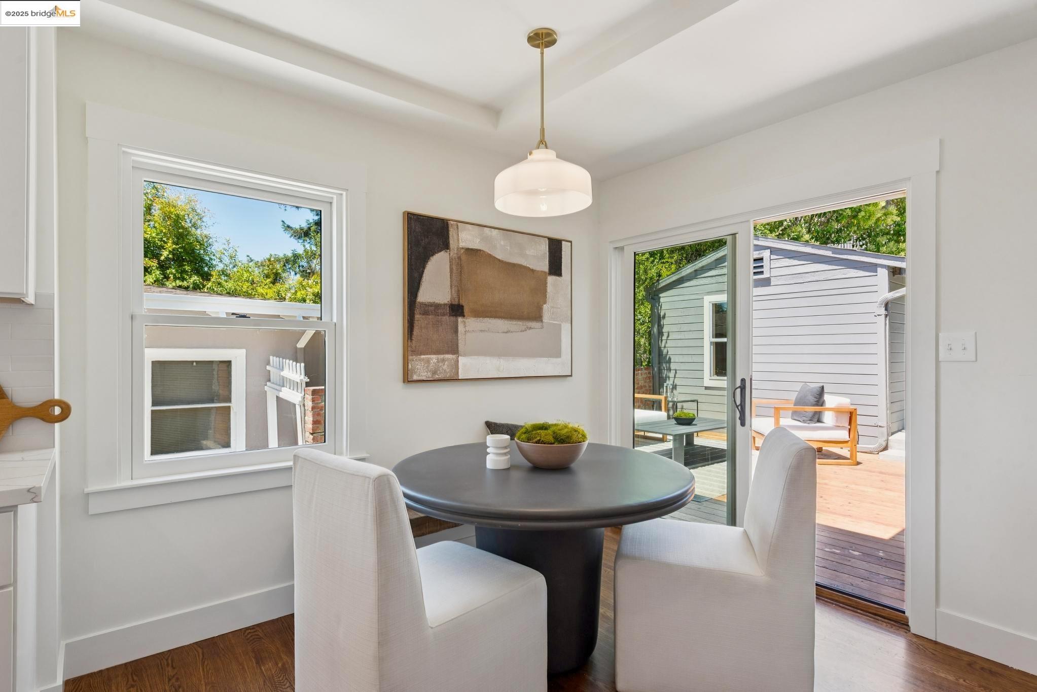 Detail Gallery Image 25 of 53 For 1424 Wellington St, Oakland,  CA 94602 - 3 Beds | 2 Baths