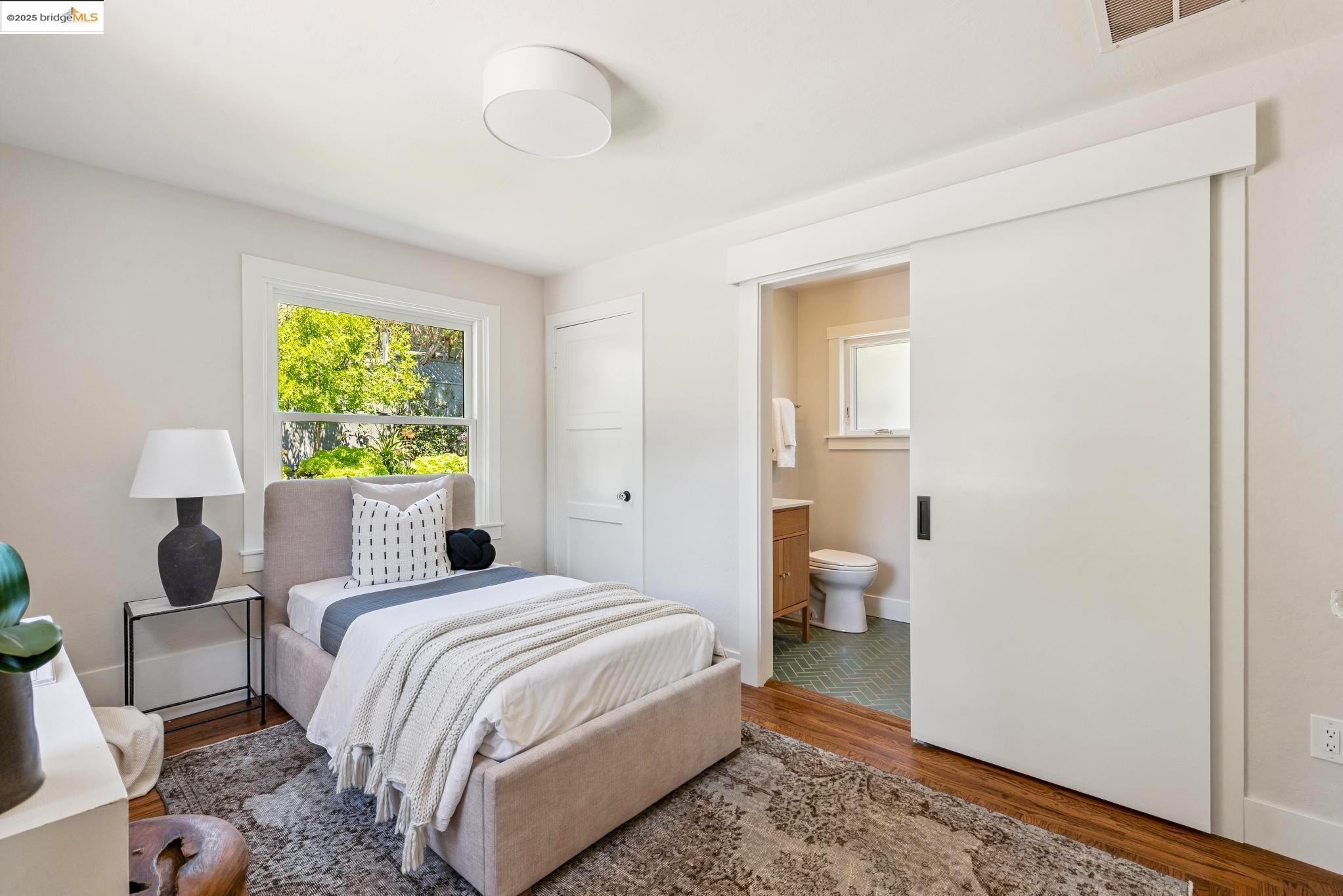 Detail Gallery Image 36 of 53 For 1424 Wellington St, Oakland,  CA 94602 - 3 Beds | 2 Baths
