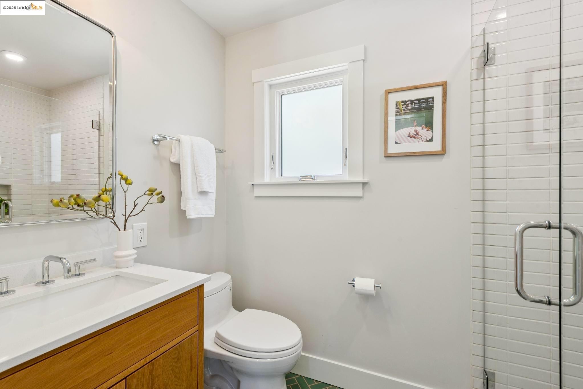 Detail Gallery Image 39 of 53 For 1424 Wellington St, Oakland,  CA 94602 - 3 Beds | 2 Baths