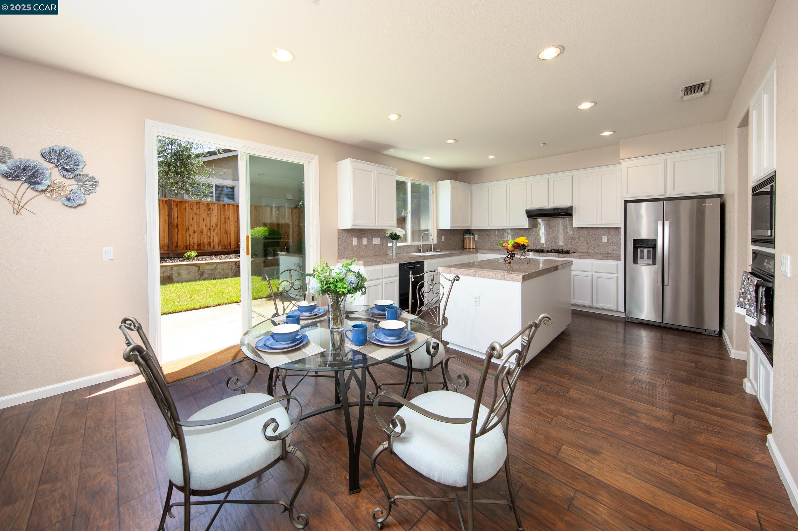 Detail Gallery Image 11 of 37 For 2710 Presidio, Brentwood,  CA 94513 - 4 Beds | 3 Baths