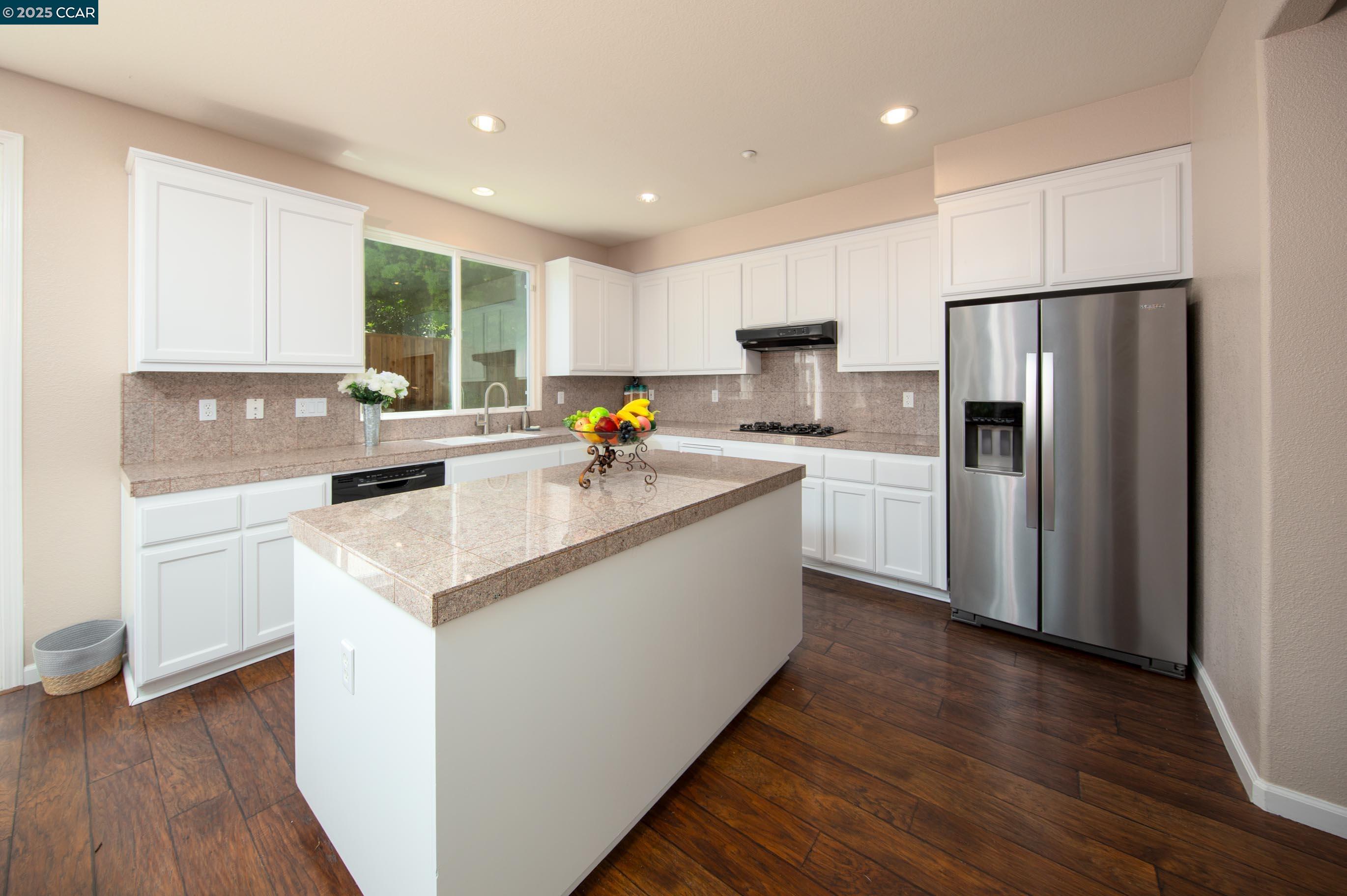 Detail Gallery Image 12 of 37 For 2710 Presidio, Brentwood,  CA 94513 - 4 Beds | 3 Baths