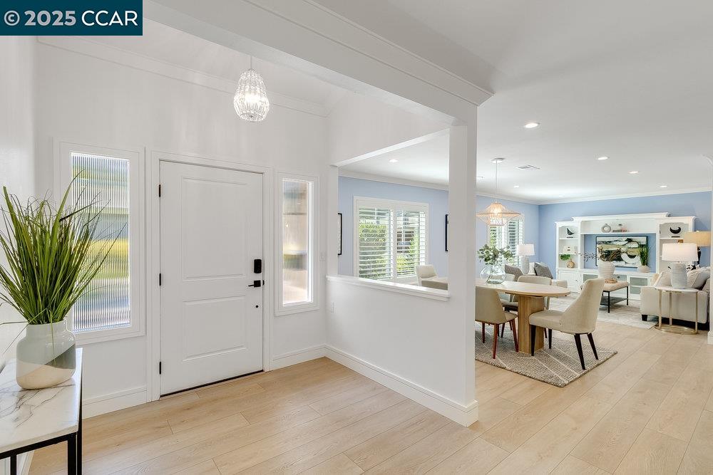 Front Image Thumbnail for CC41104485