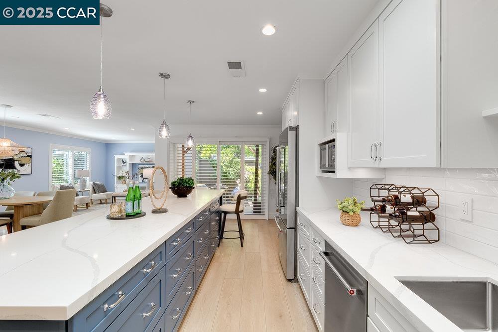 Photo #12: 41104485 Listing: Photo #12