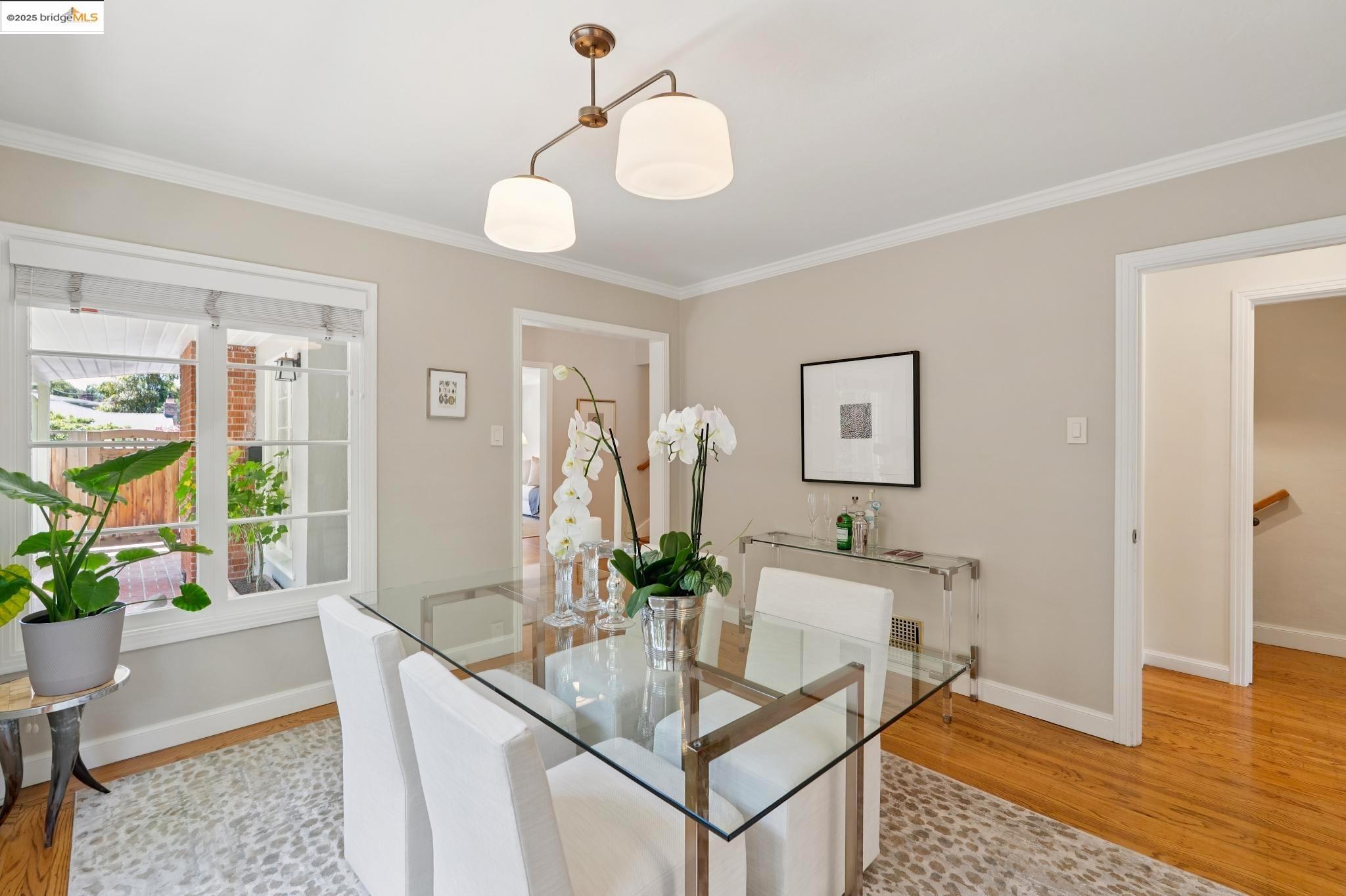 Detail Gallery Image 15 of 49 For 917 Regal Rd, Berkeley,  CA 94708 - 3 Beds | 2/1 Baths