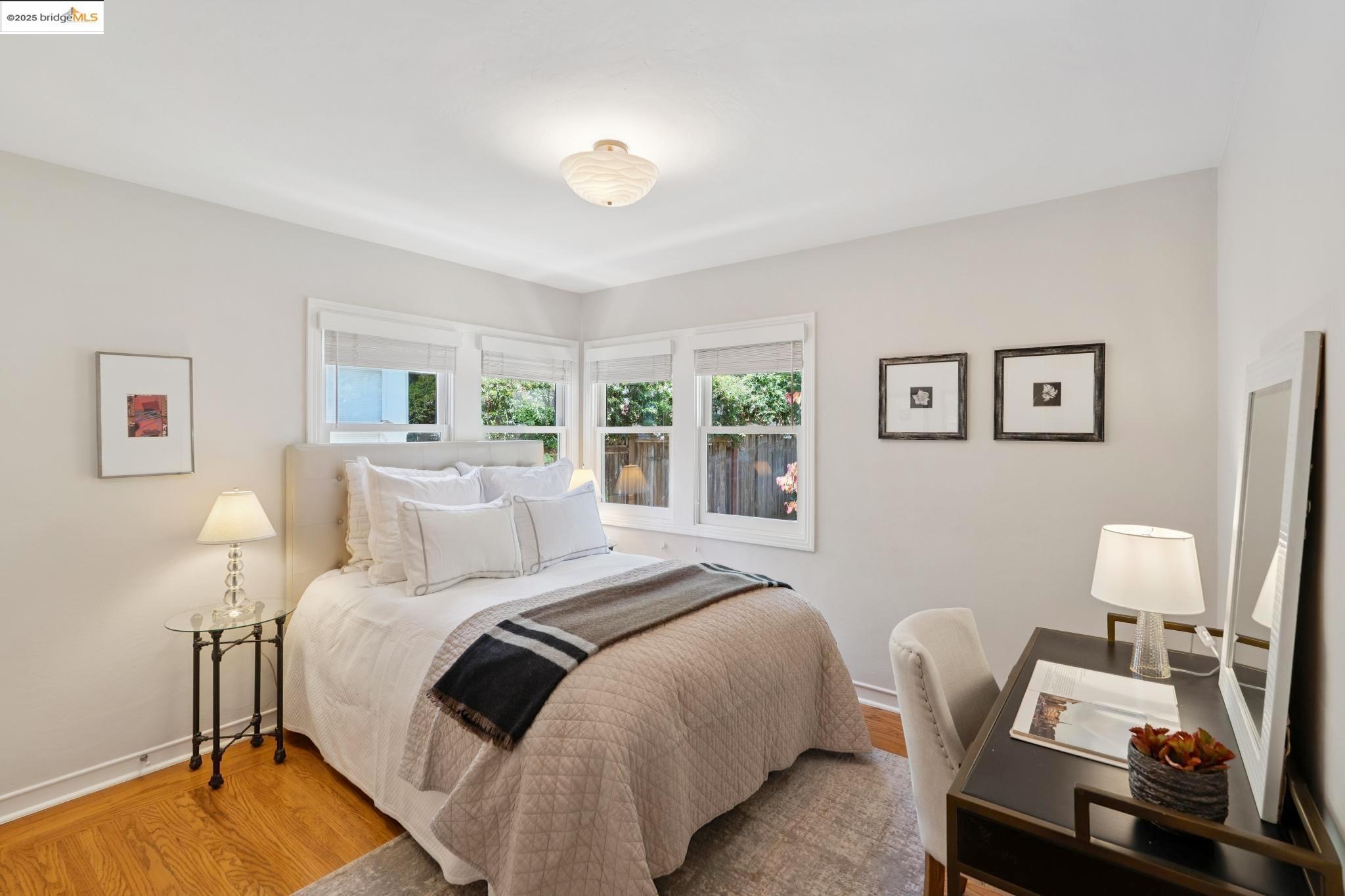 Detail Gallery Image 36 of 49 For 917 Regal Rd, Berkeley,  CA 94708 - 3 Beds | 2/1 Baths
