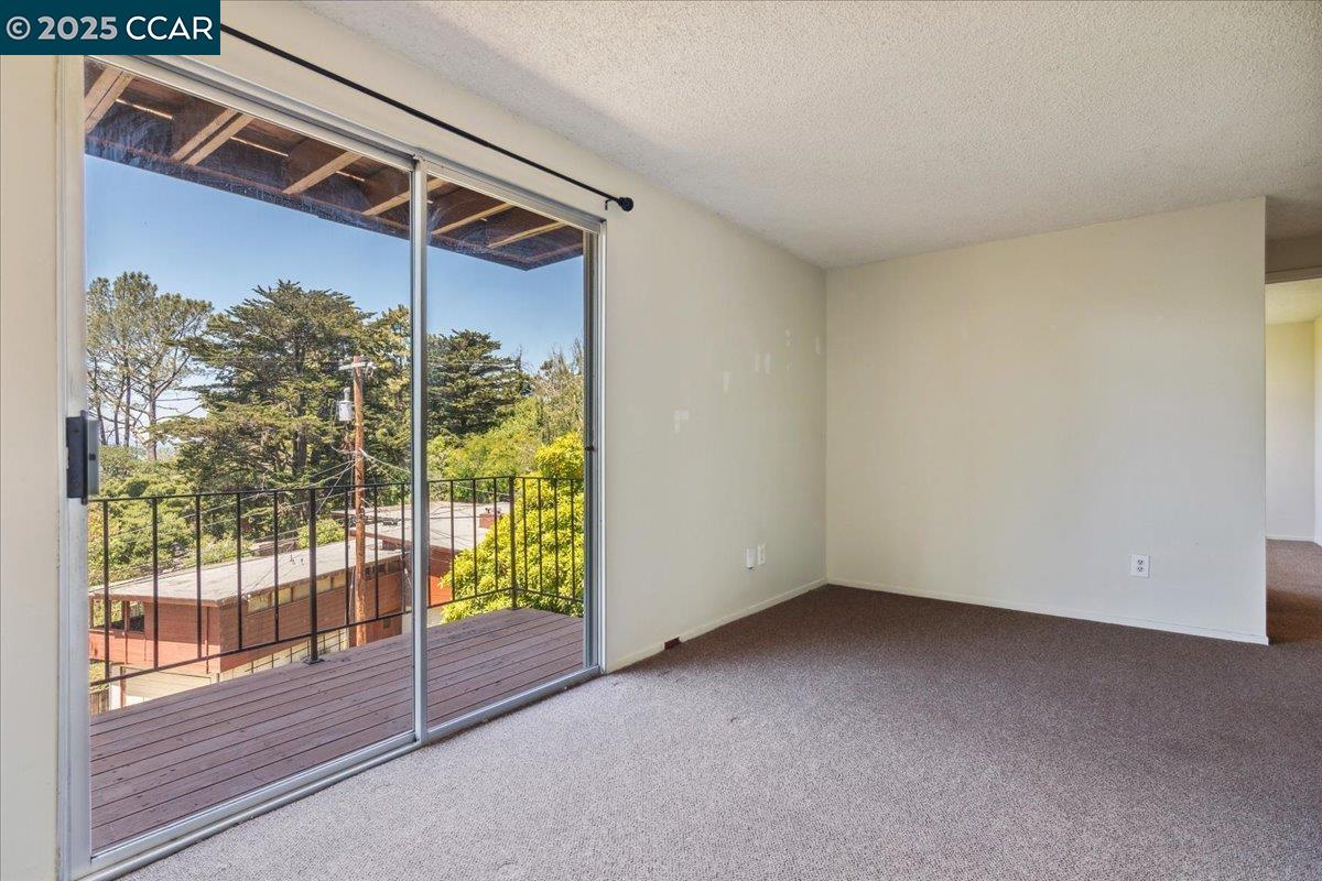 Detail Gallery Image 35 of 46 For 51 Rincon Rd, Kensington,  CA 94707 - – Beds | – Baths