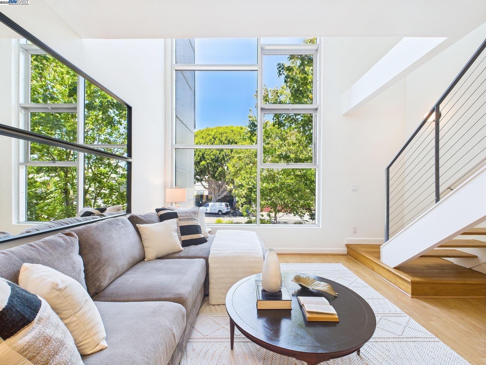 Photo #2: 41104491 Listing 
