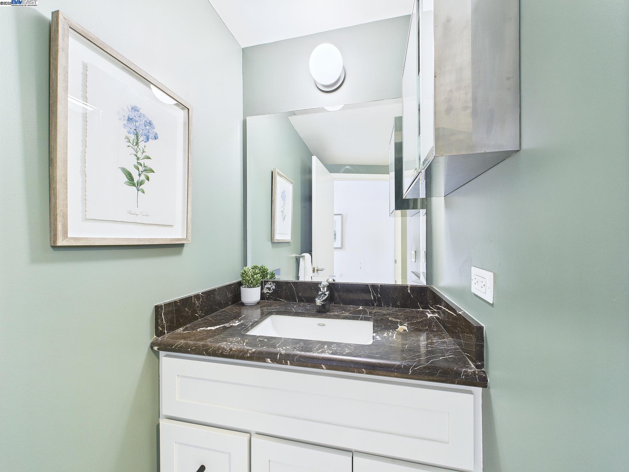 Photo #12: 41104491 Listing: Photo #12
