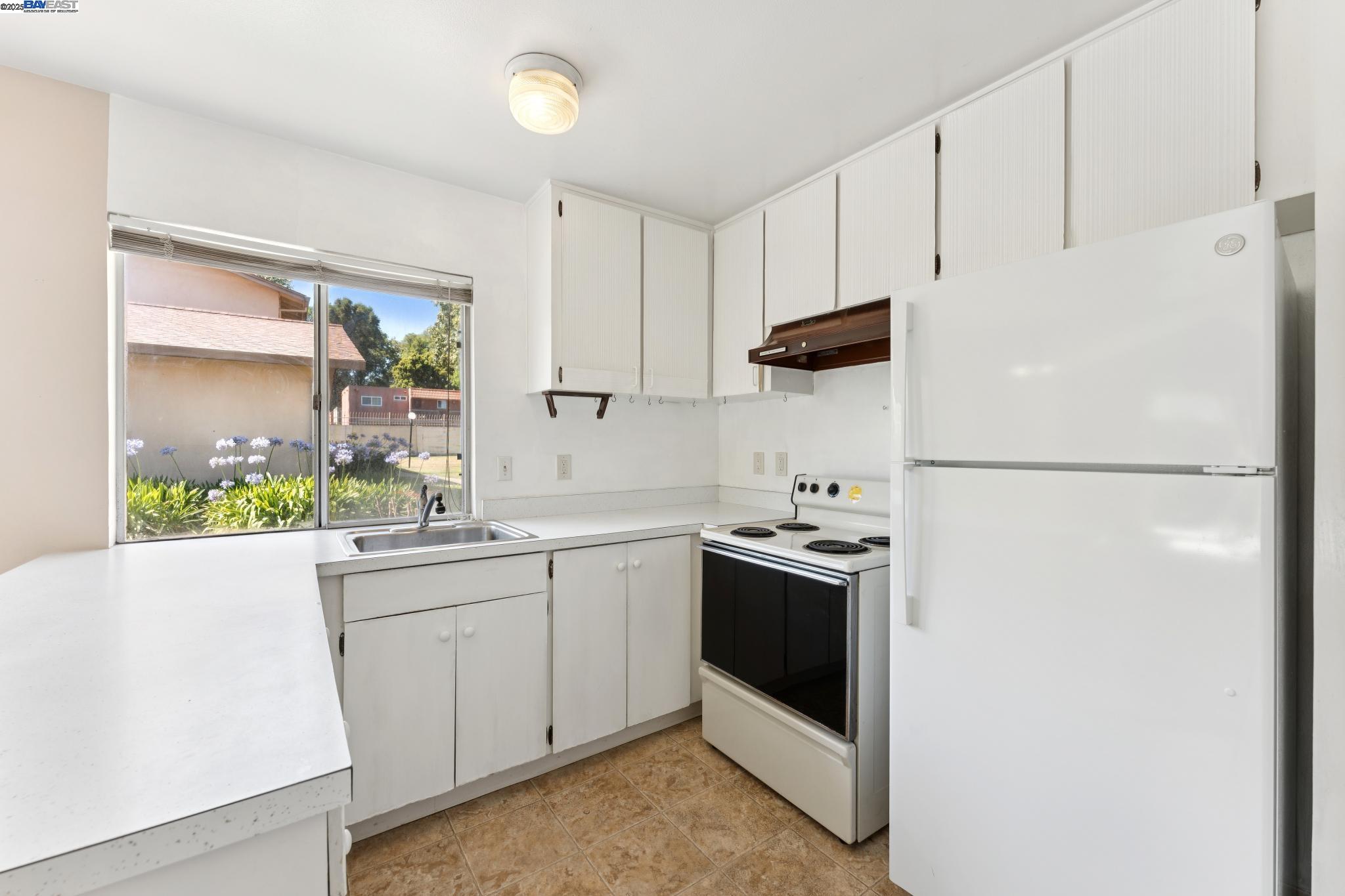 Photo #10: 41104494 Listing: Photo #10