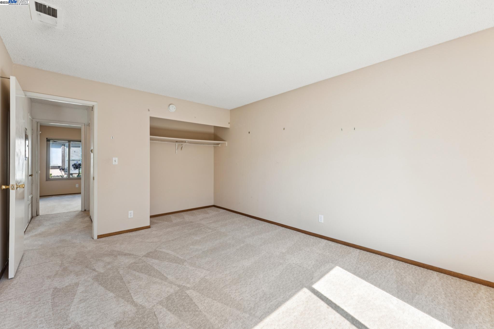 Photo #16: 41104494 Listing: Photo #16