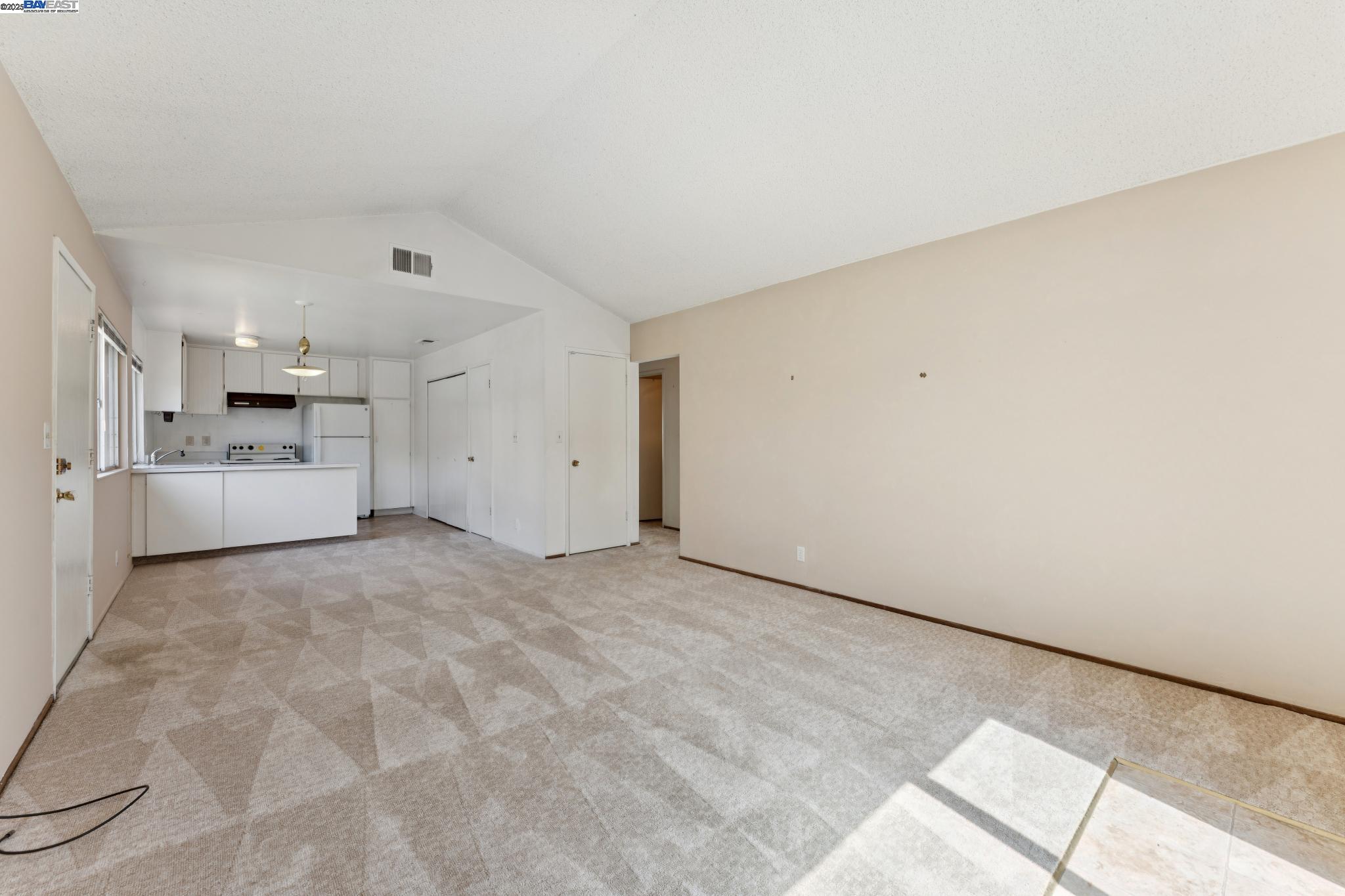 Photo #3: 41104494 Listing 