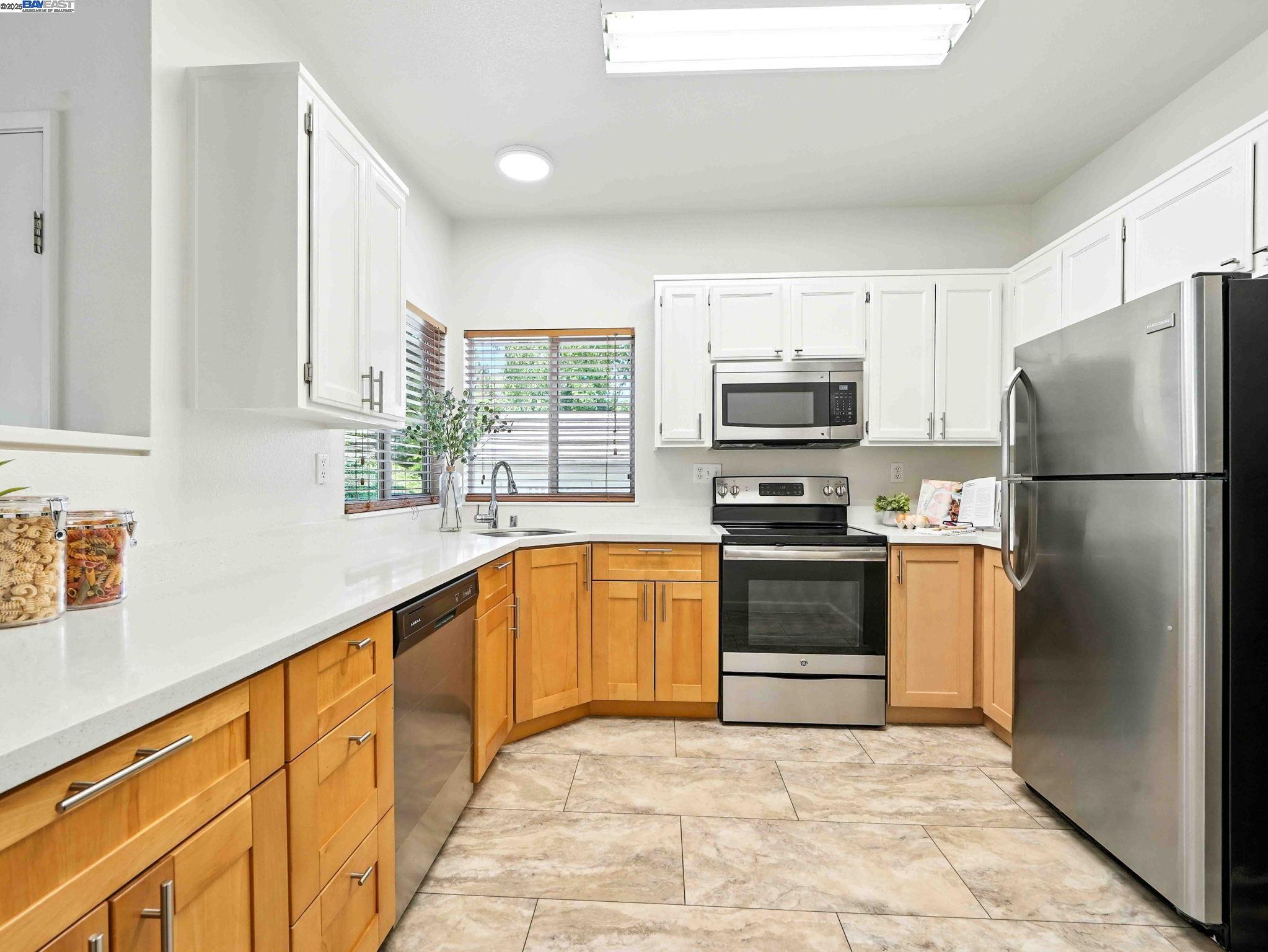 Photo #2: 41104497 Listing 