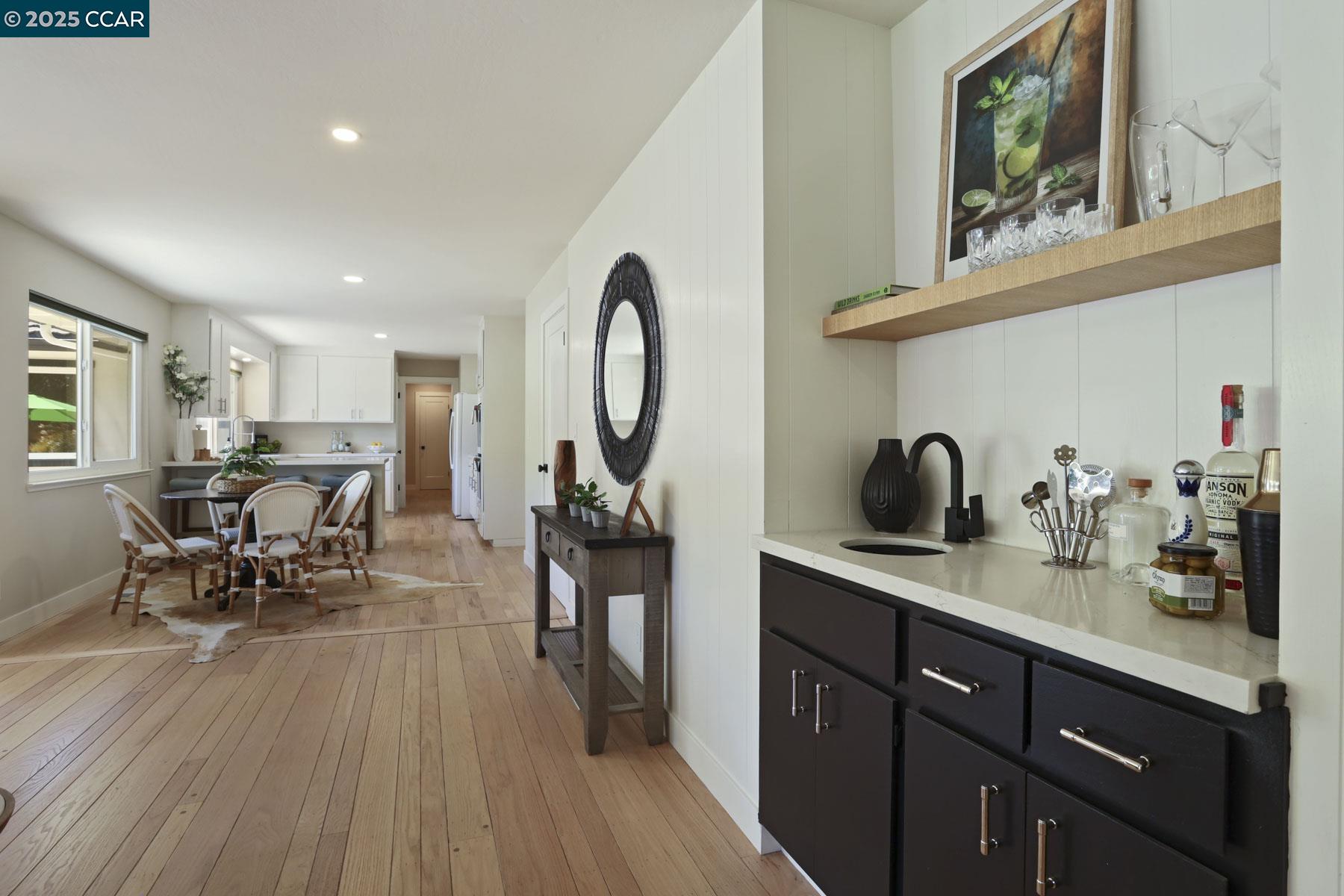 Detail Gallery Image 24 of 58 For 15 Ashbrook Place, Moraga,  CA 94556 - 4 Beds | 2/1 Baths
