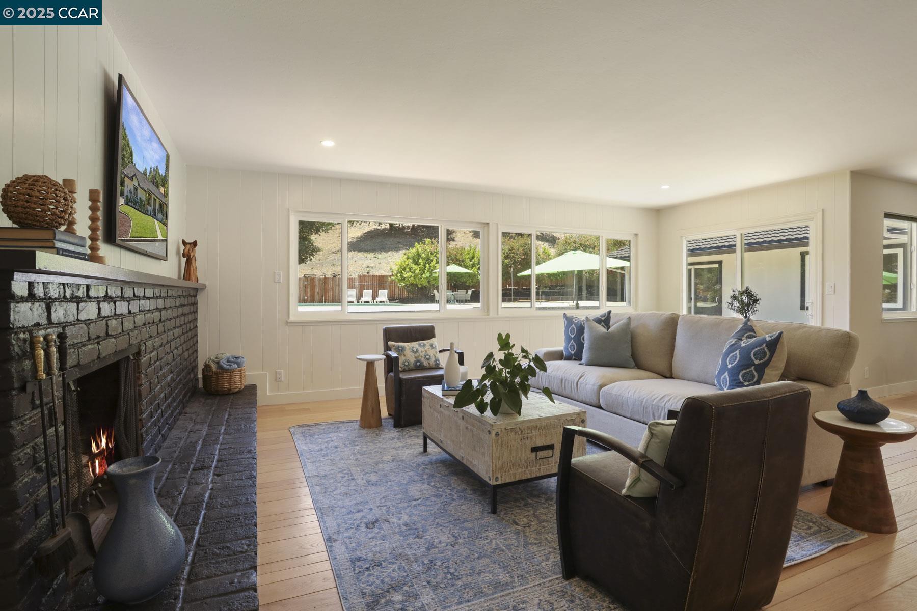 Detail Gallery Image 28 of 58 For 15 Ashbrook Place, Moraga,  CA 94556 - 4 Beds | 2/1 Baths