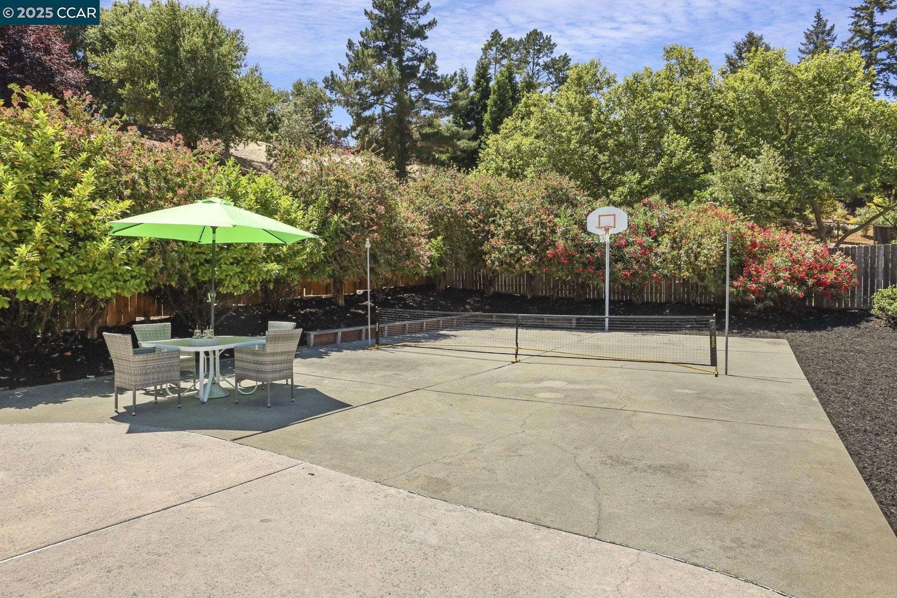 Detail Gallery Image 48 of 58 For 15 Ashbrook Place, Moraga,  CA 94556 - 4 Beds | 2/1 Baths
