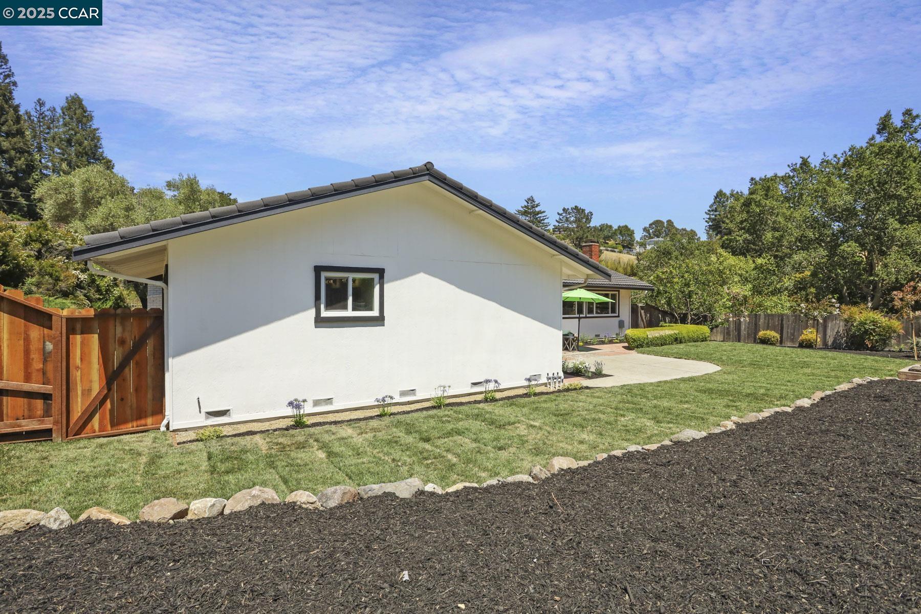 Detail Gallery Image 54 of 58 For 15 Ashbrook Place, Moraga,  CA 94556 - 4 Beds | 2/1 Baths