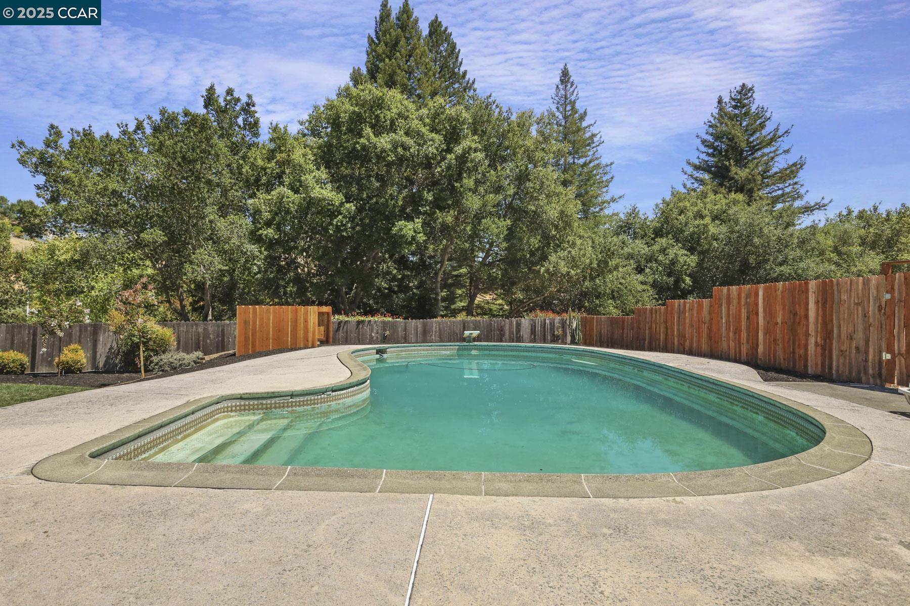 Detail Gallery Image 55 of 58 For 15 Ashbrook Place, Moraga,  CA 94556 - 4 Beds | 2/1 Baths
