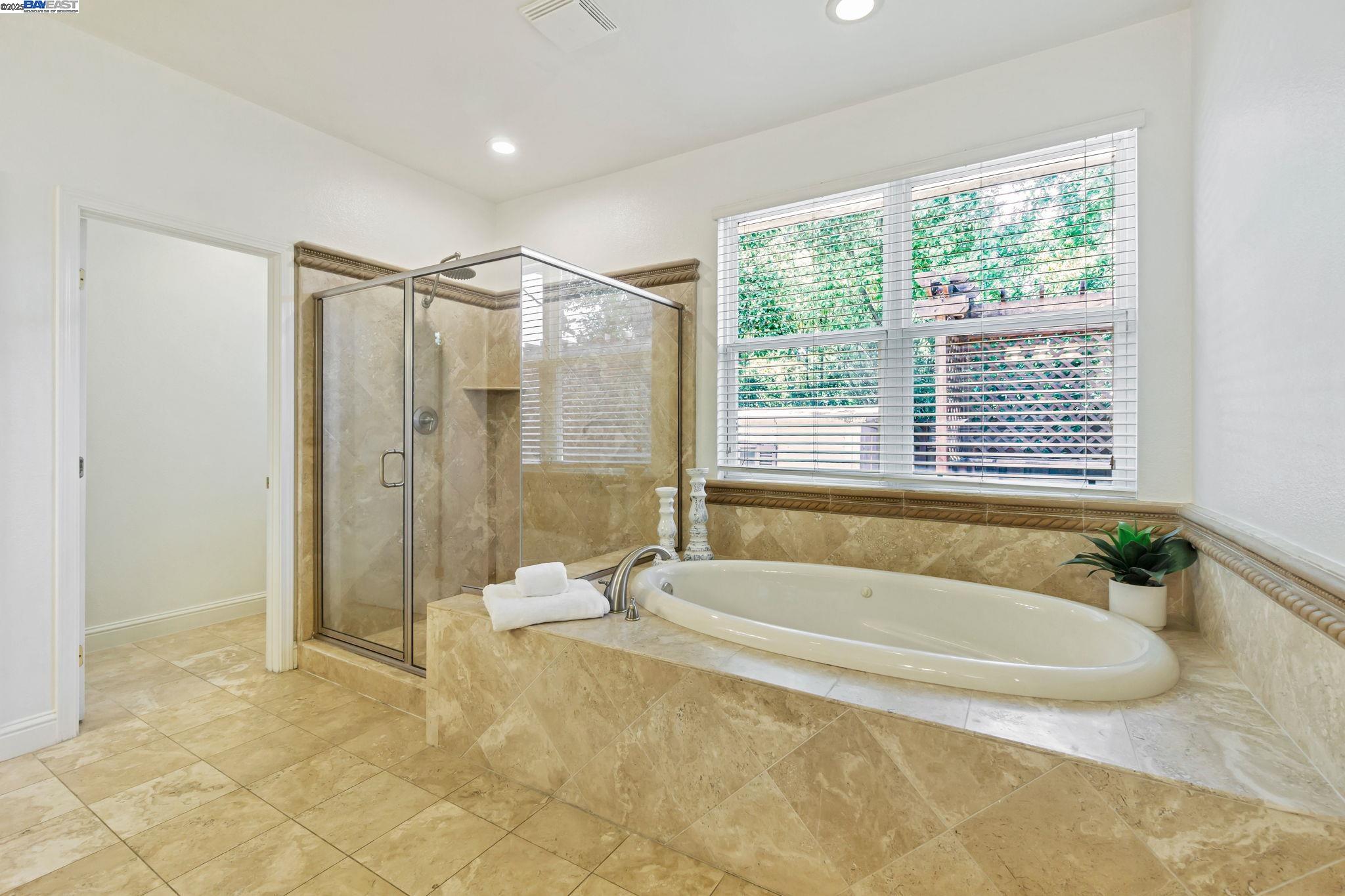 Detail Gallery Image 40 of 50 For 135 Cara Ct, Walnut Creek,  CA 94596 - 5 Beds | 3/1 Baths
