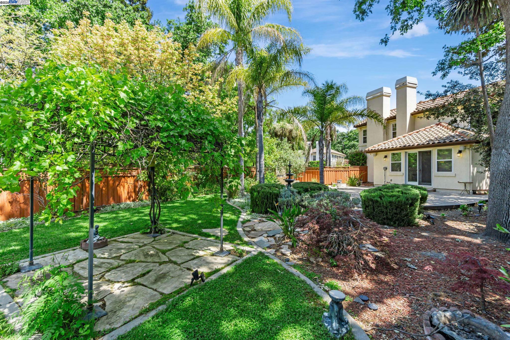 Detail Gallery Image 47 of 50 For 135 Cara Ct, Walnut Creek,  CA 94596 - 5 Beds | 3/1 Baths