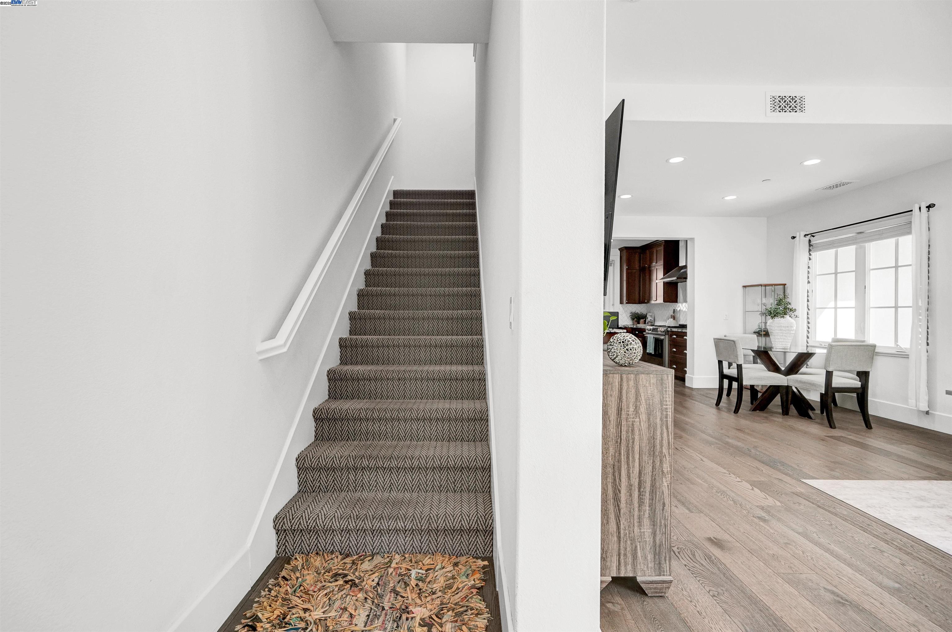 Detail Gallery Image 25 of 43 For 39567 Stevenson Pl, Fremont,  CA 94539 - 4 Beds | 3/1 Baths