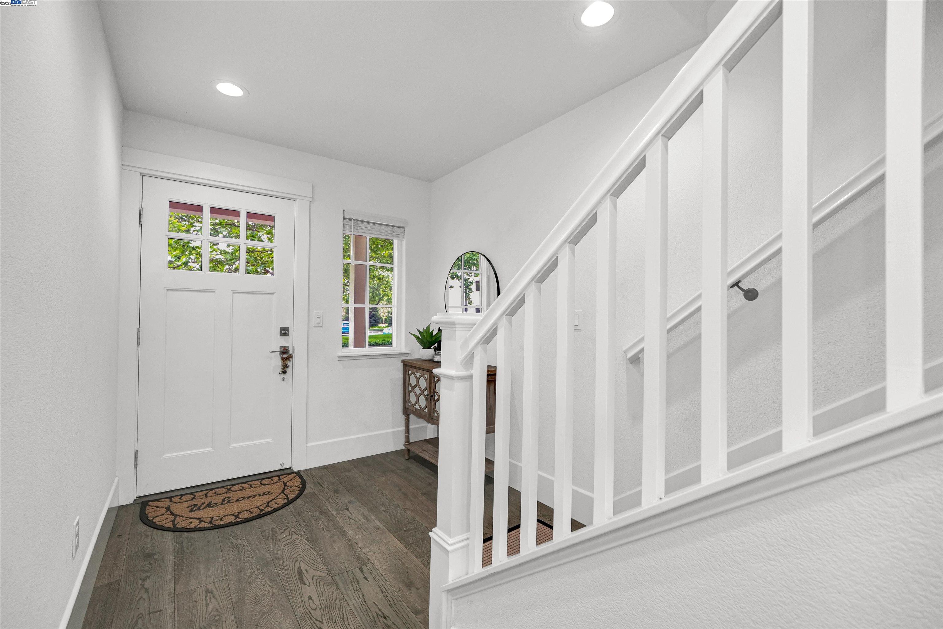 Detail Gallery Image 6 of 43 For 39567 Stevenson Pl, Fremont,  CA 94539 - 4 Beds | 3/1 Baths