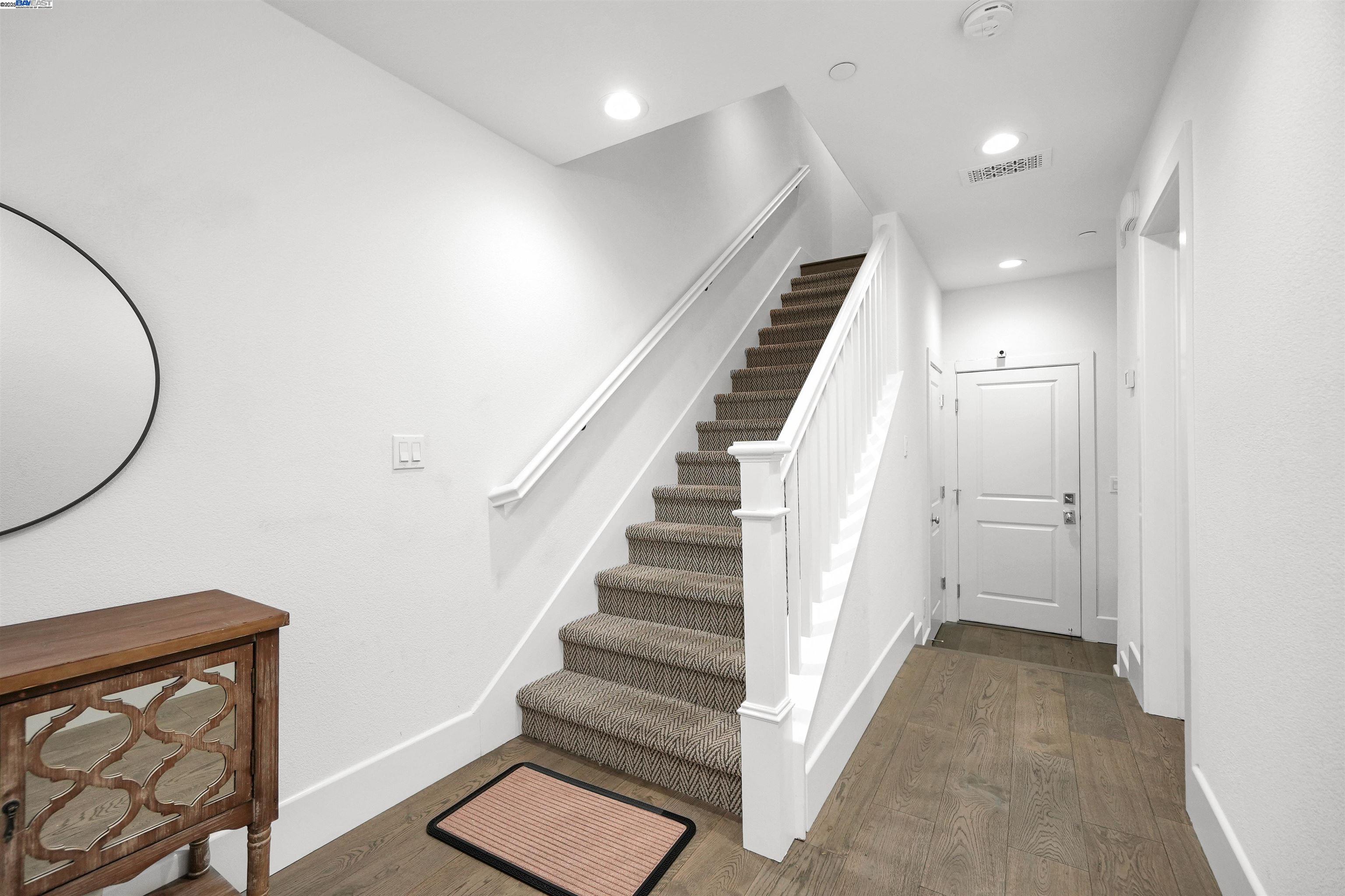 Detail Gallery Image 7 of 43 For 39567 Stevenson Pl, Fremont,  CA 94539 - 4 Beds | 3/1 Baths