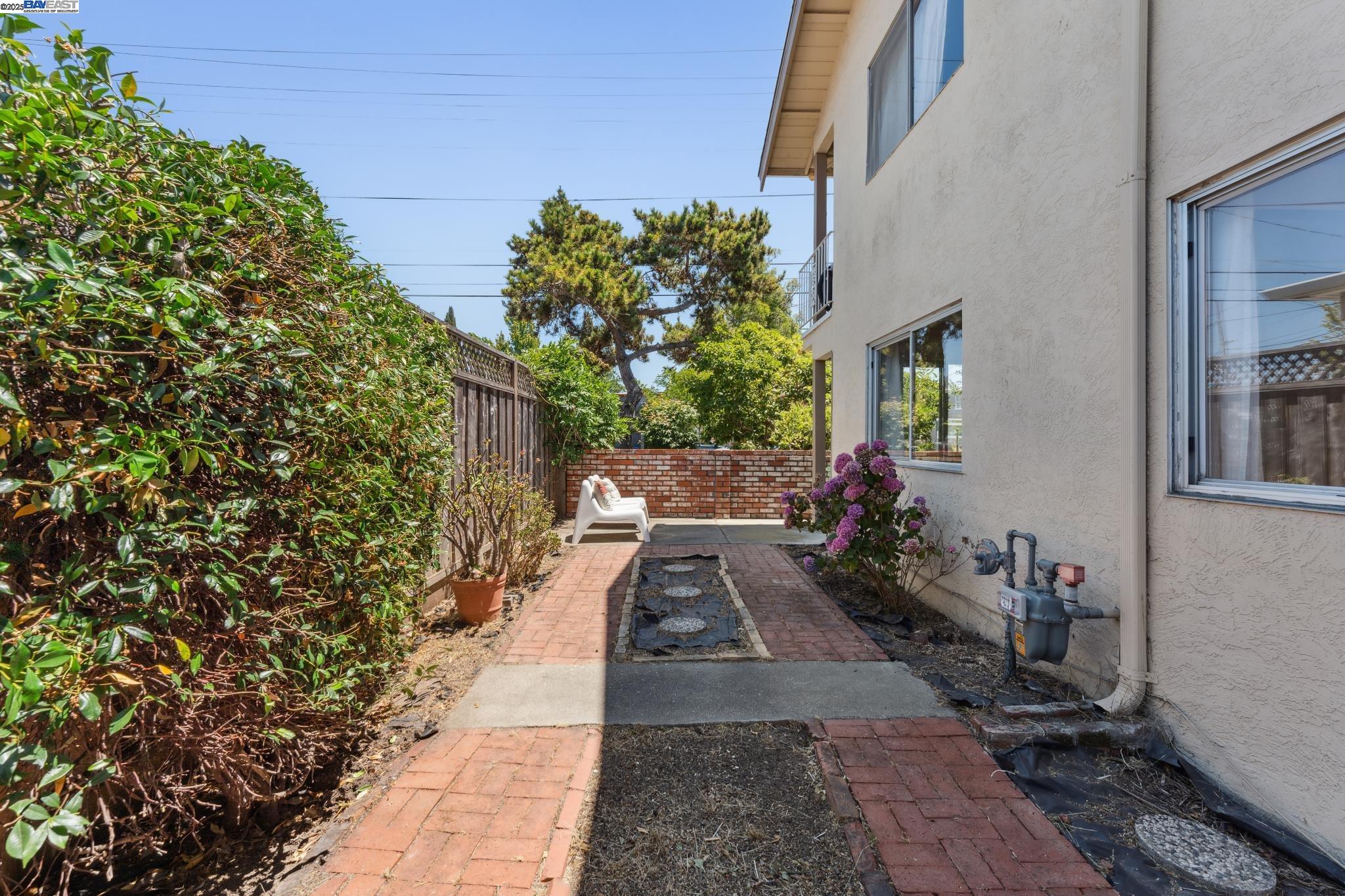 Photo #13: 41104502 Listing: Photo #13