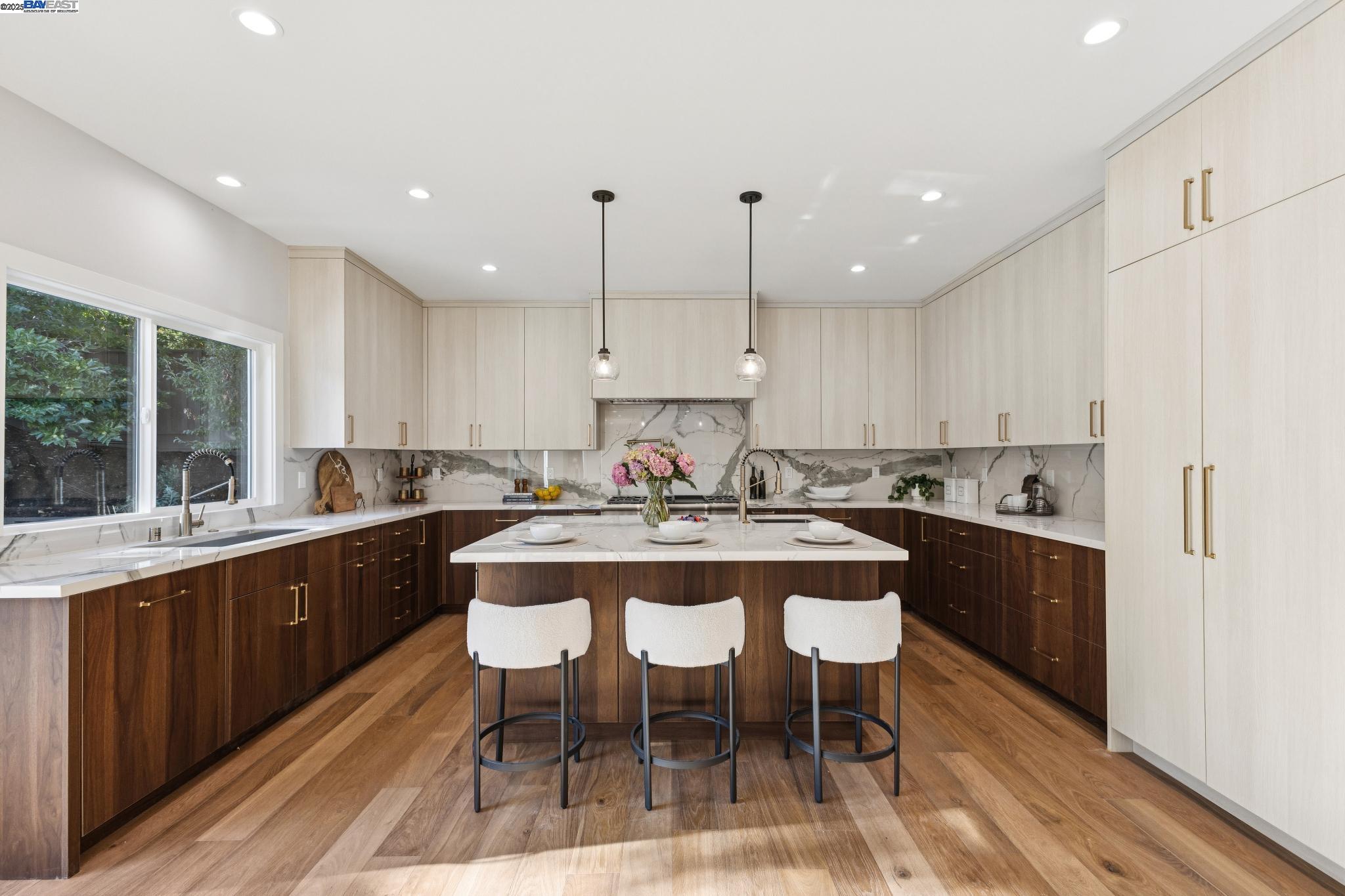 Detail Gallery Image 15 of 60 For 25 Mackenzie, Danville,  CA 94526 - 5 Beds | 4/1 Baths