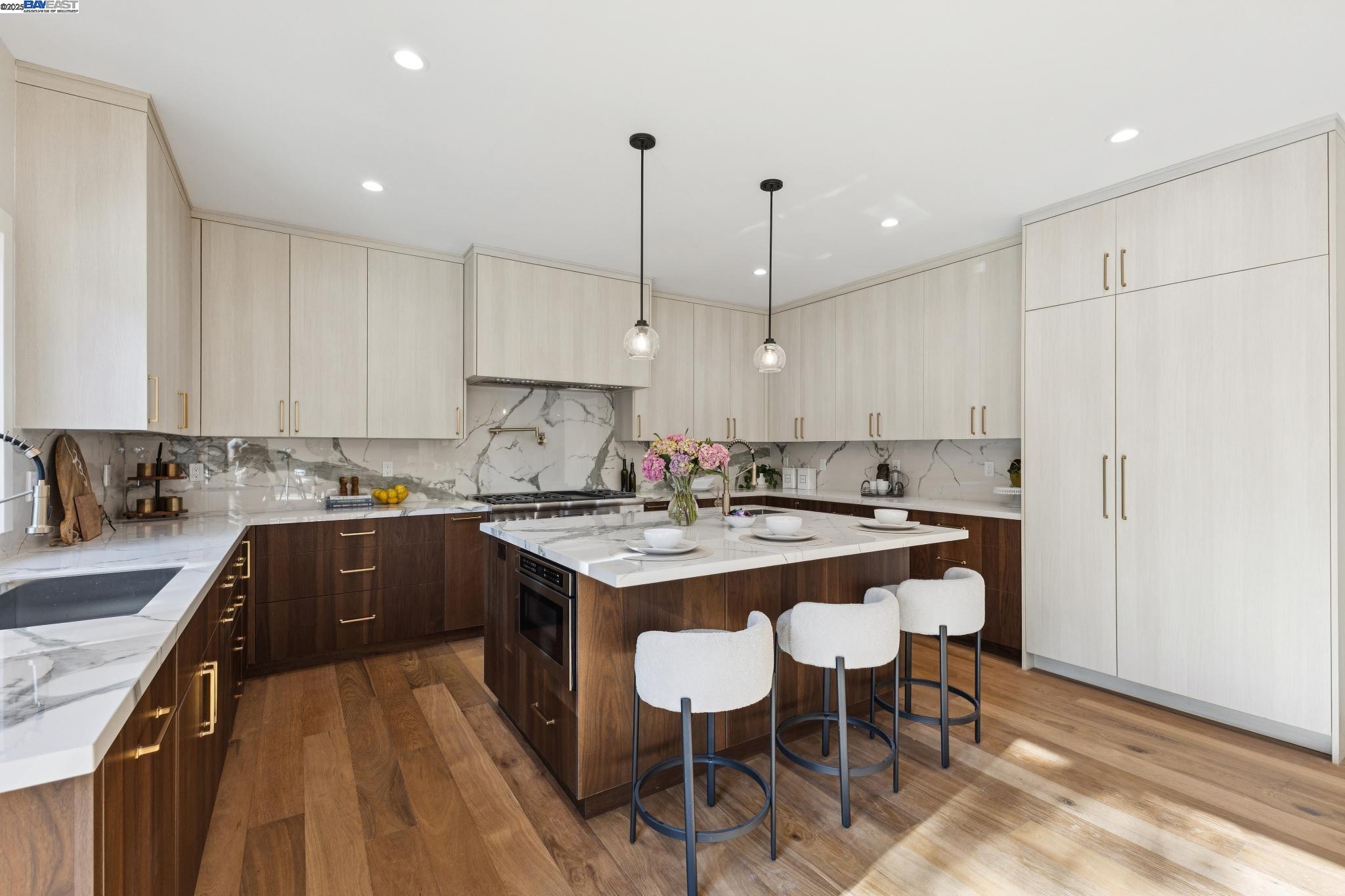 Detail Gallery Image 18 of 60 For 25 Mackenzie, Danville,  CA 94526 - 5 Beds | 4/1 Baths