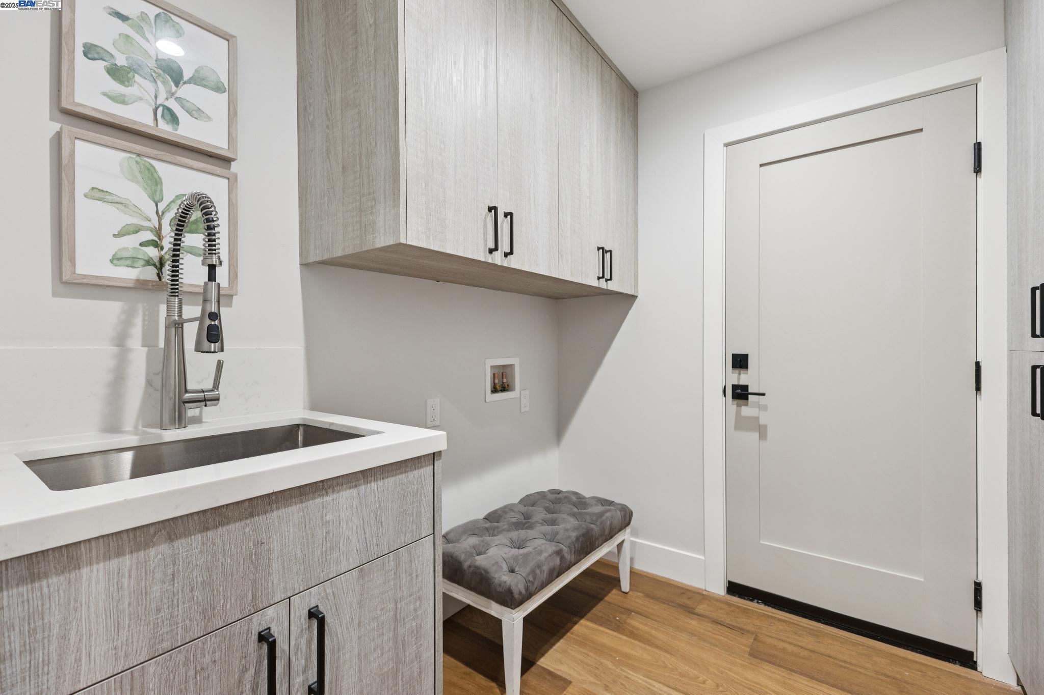 Detail Gallery Image 21 of 60 For 25 Mackenzie, Danville,  CA 94526 - 5 Beds | 4/1 Baths