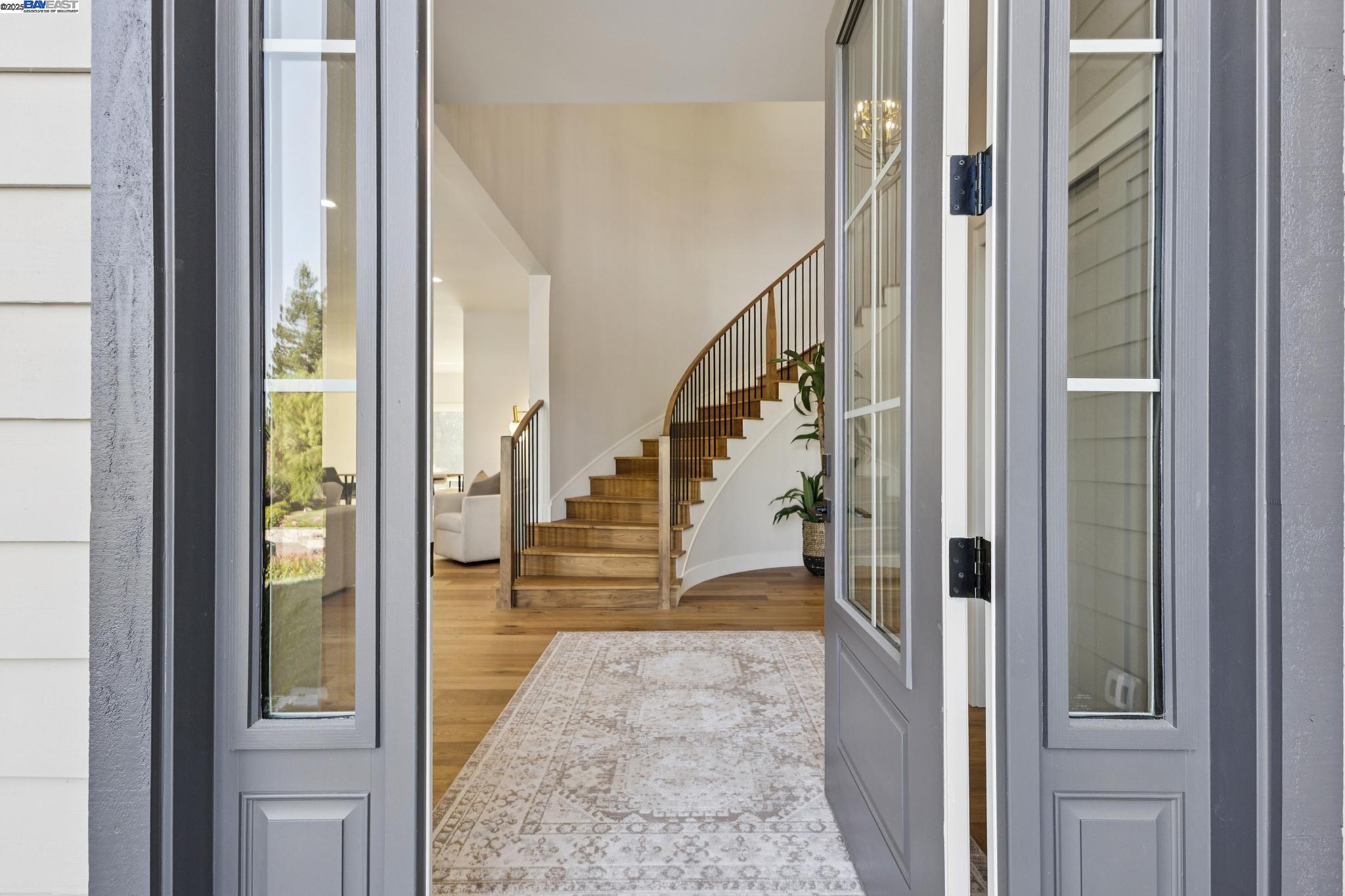 Detail Gallery Image 4 of 60 For 25 Mackenzie, Danville,  CA 94526 - 5 Beds | 4/1 Baths